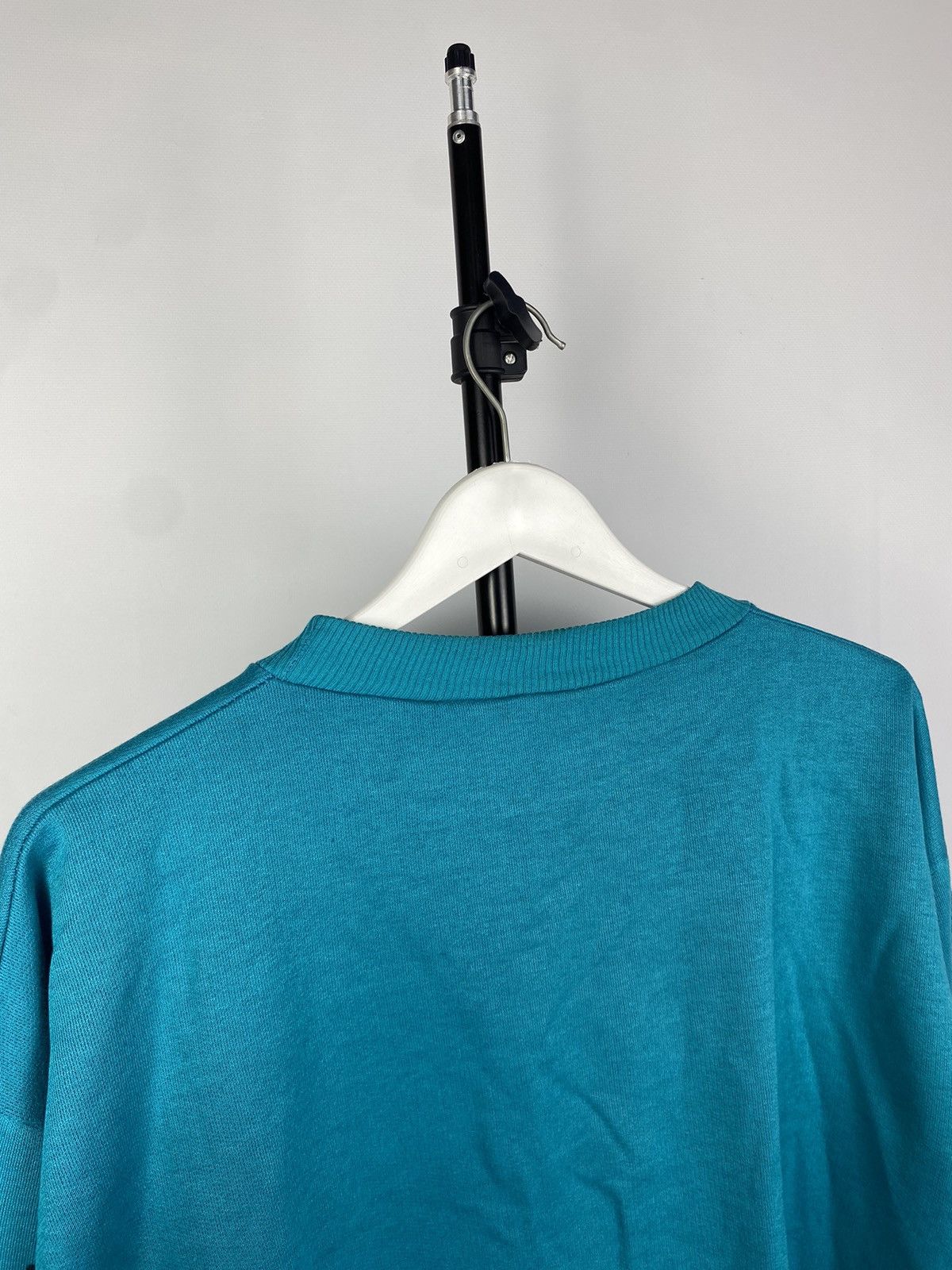 Vintage Vintage 80s ART overprint KEEP SURFING sweatshirt S-M Size US S / EU 44-46 / 1 - 10 Thumbnail