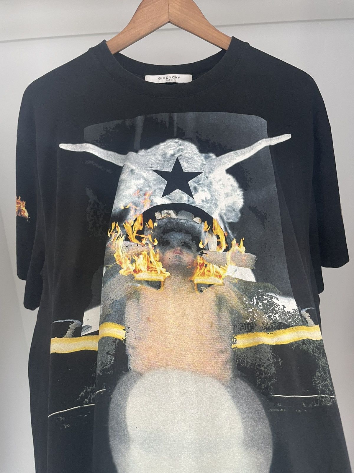 Givenchy Givenchy Voodoo T Shirt Size US L / EU 52-54 / 3 - 2 Thumbnail