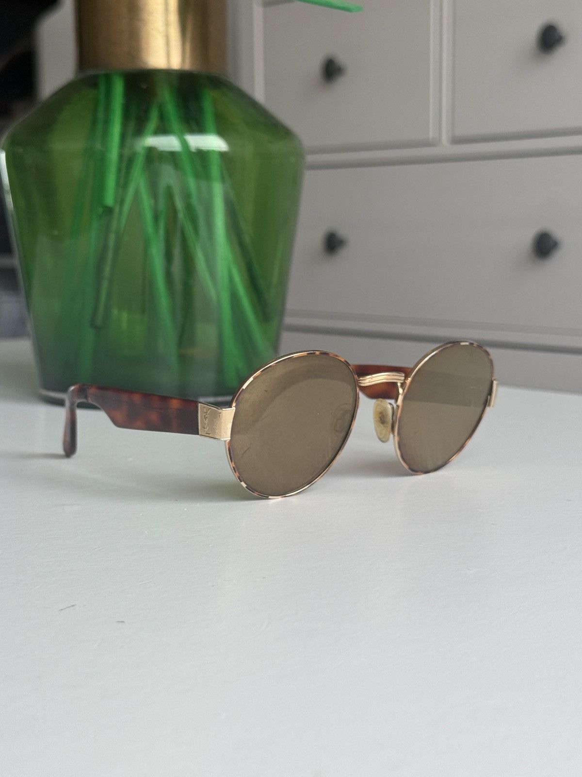 Yves Saint Laurent Vintage 90s Yves saint Laurent YSL oval sunglasses designer Size ONE SIZE - 1 Thumbnail