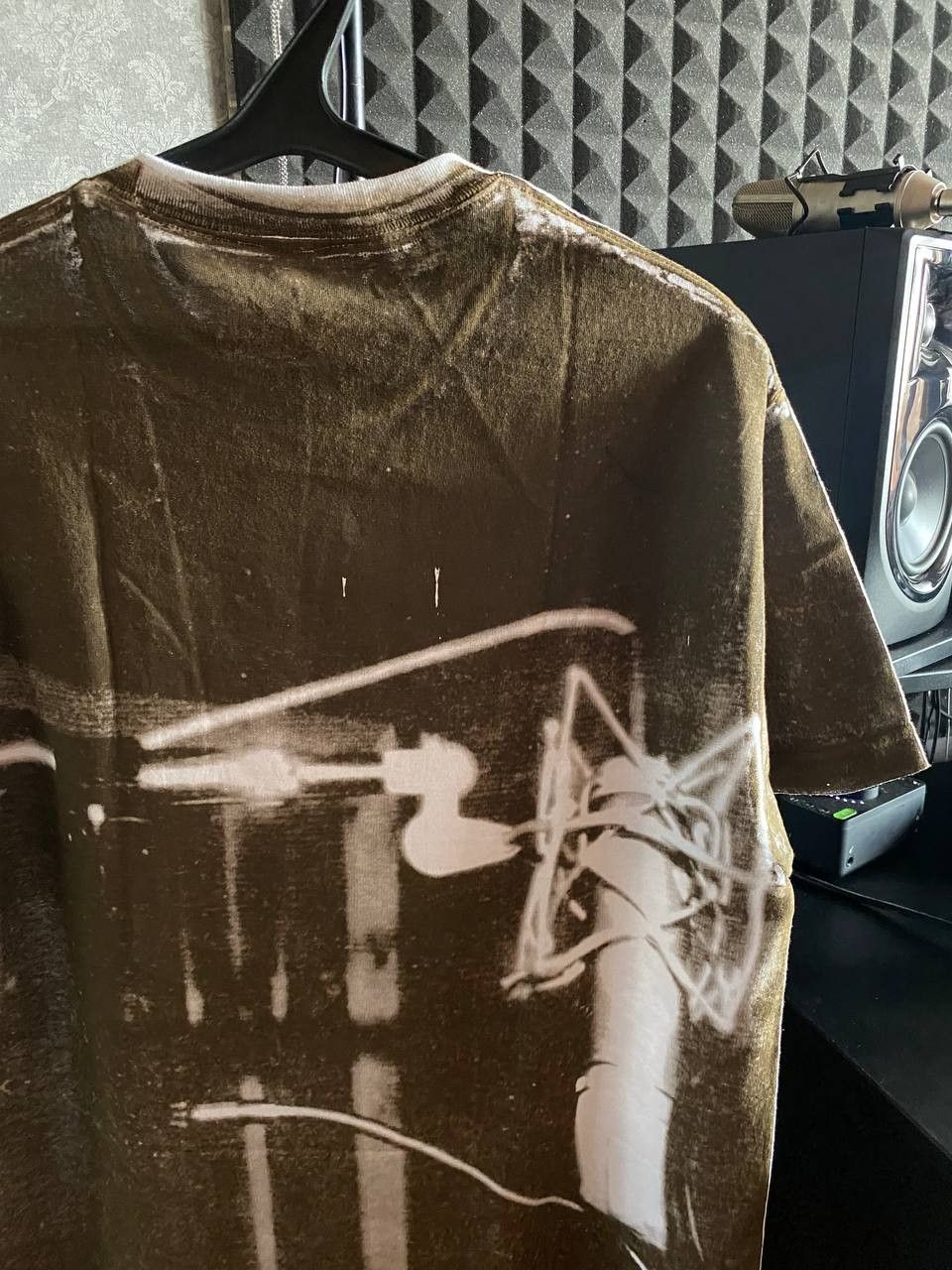 Pleasures Pleasures x Big L Studio Tee Size US L / EU 52-54 / 3 - 7 Thumbnail
