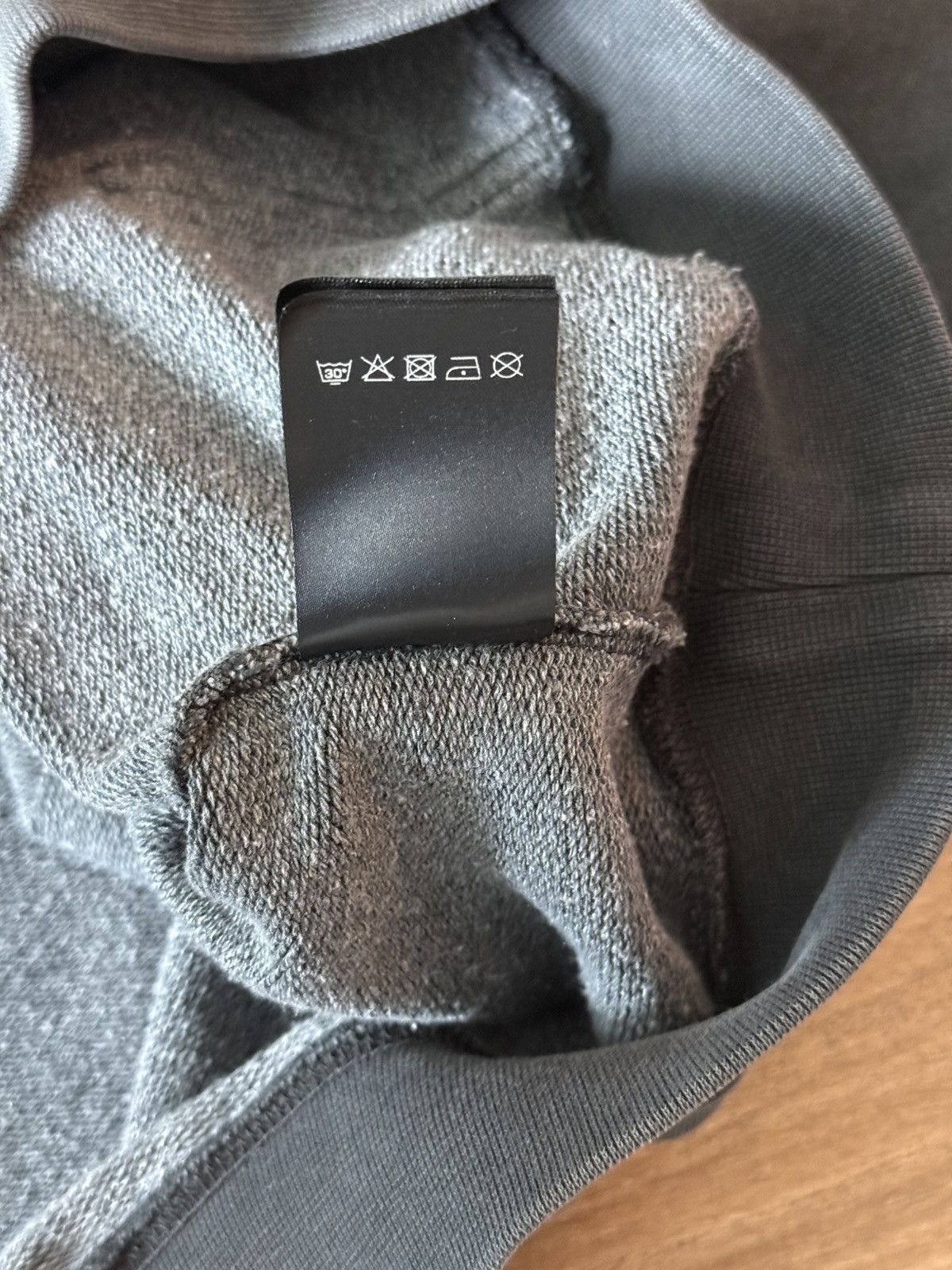 Vetements VETEMENTS I GOT LUCKY HOODIE Size US S / EU 44-46 / 1 - 8 Thumbnail