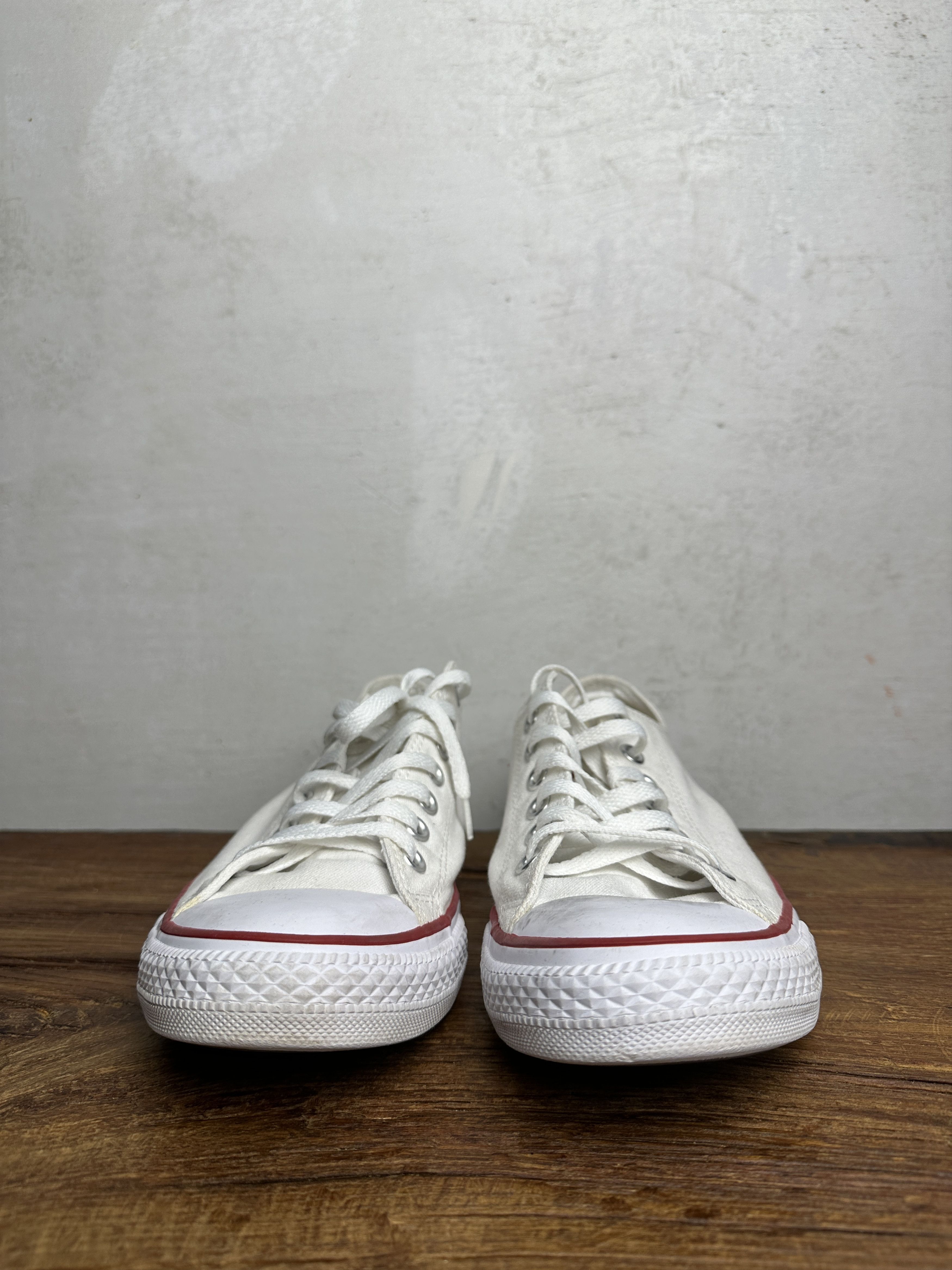 Converse Converse Chuck Taylor All Star Ox Optical White Size US 9.5 / EU 42-43 - 5 Thumbnail
