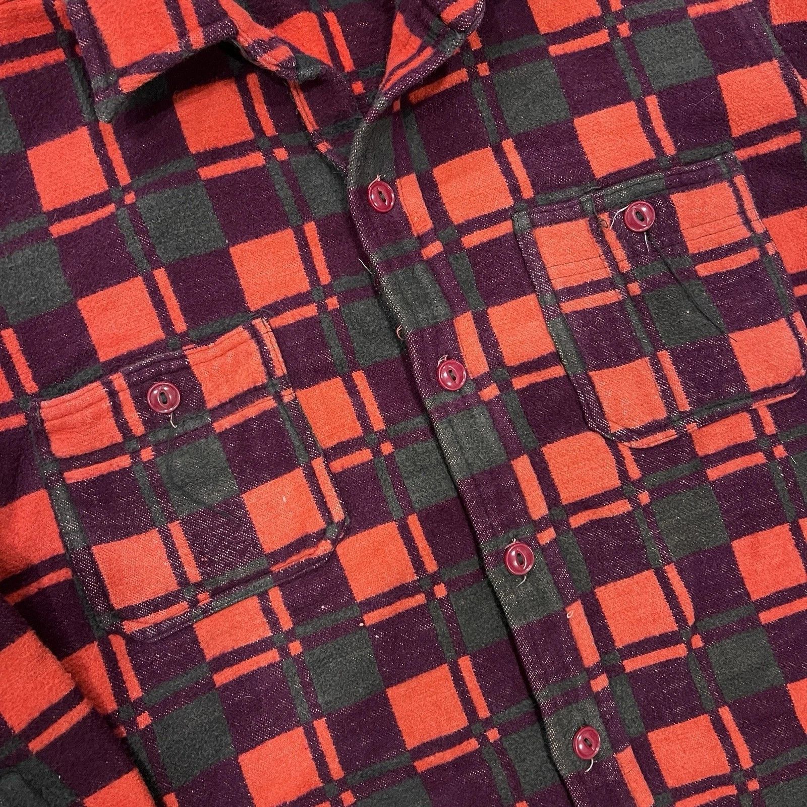 Champion Champion-1950s green and red cotton flannel Size US M / EU 48-50 / 2 - 6 Thumbnail