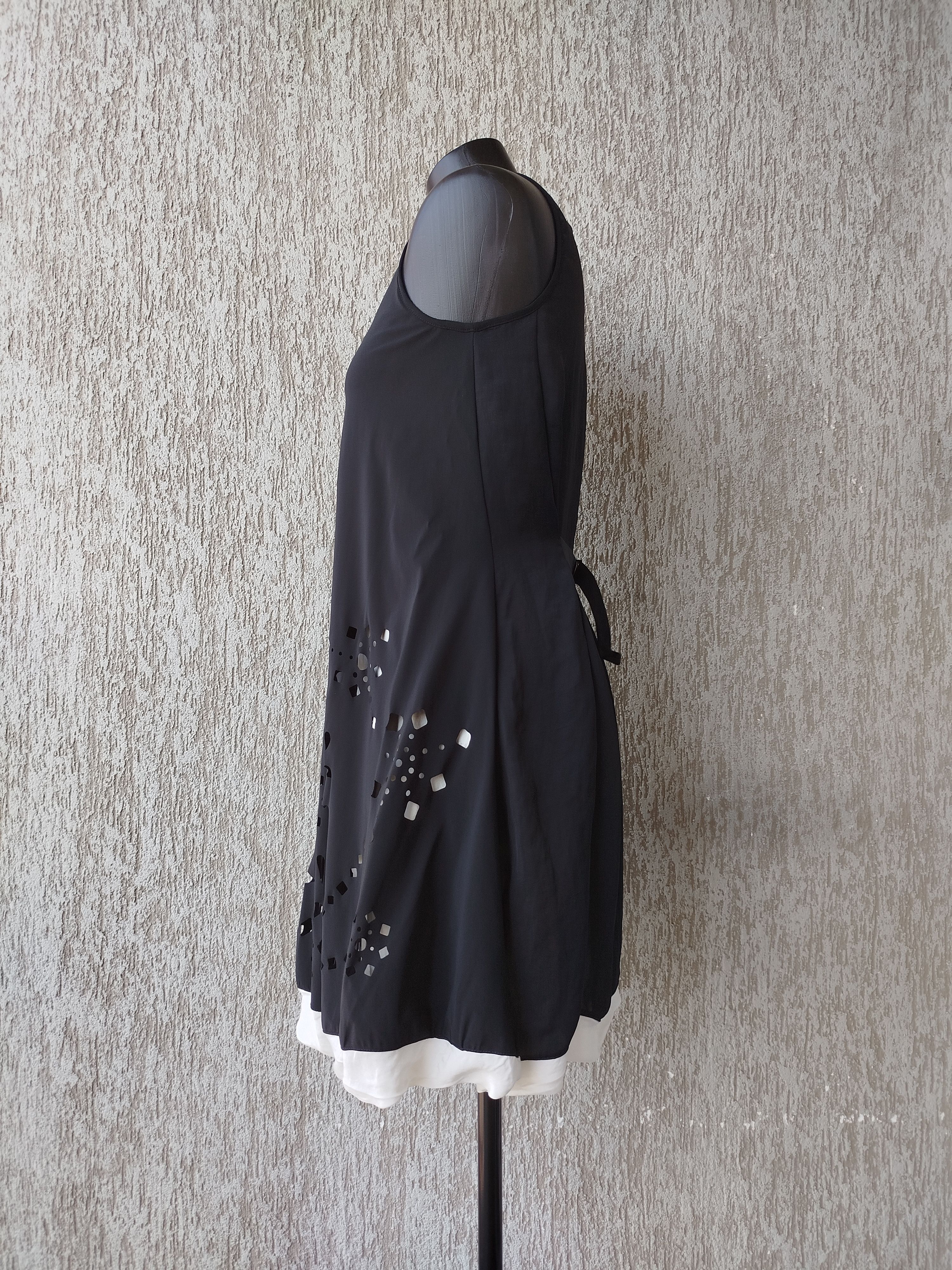 Marithe + Francois Girbaud High Use by Claire Campbell Dress Tunic Lase Cut Out Lined Size S / US 4 / IT 40 - 9 Thumbnail