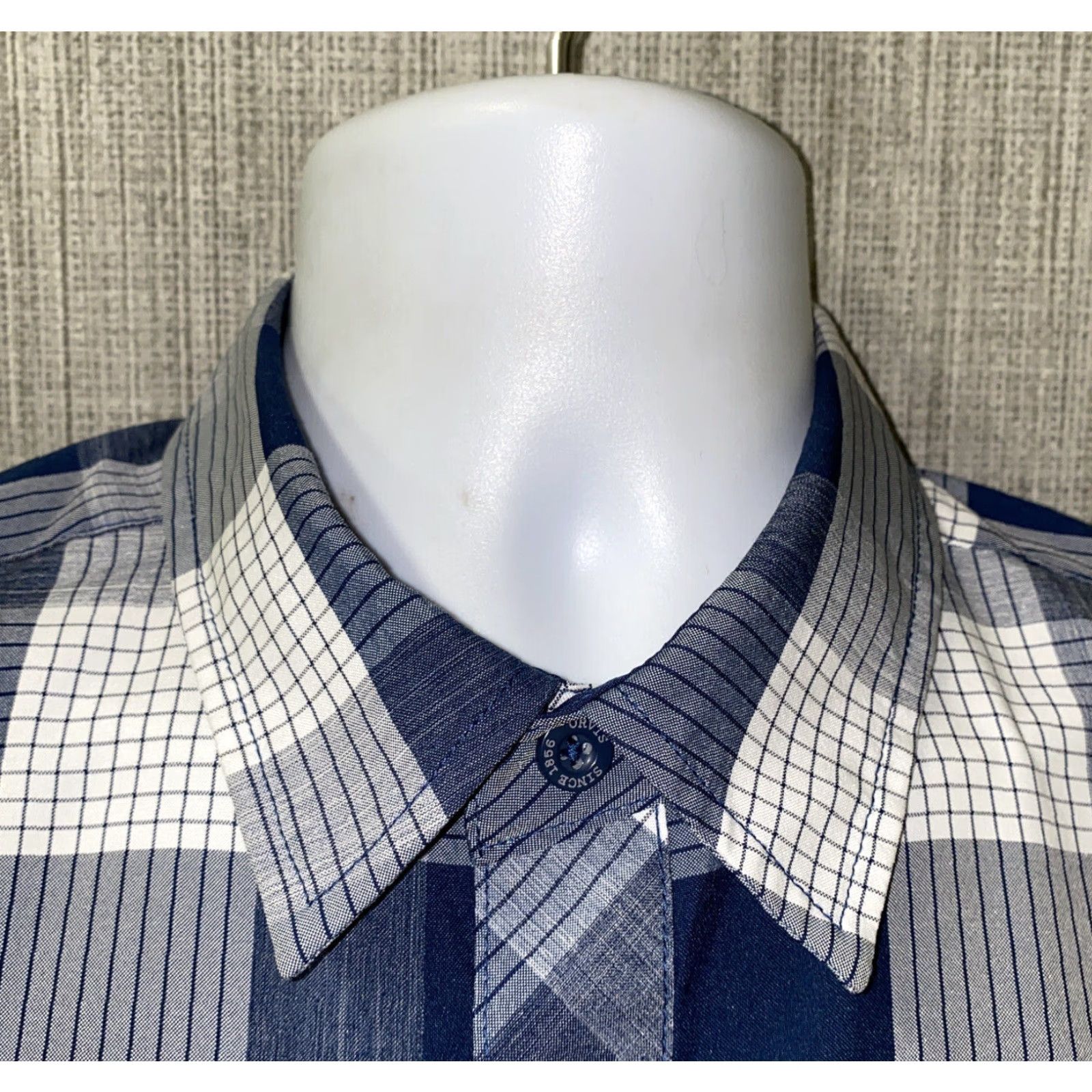 Orvis Orvis Shirt Mens Blue/White Checkered Short Sleeve Butron Front Size M Multicolor Button-Up Collared Button-Up Shirt Size US M / EU 48-50 / 2 - 3 Thumbnail