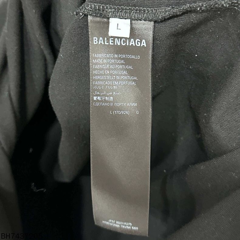 Balenciaga Balenciaga Black Graffiti Logo Short Sleeve Size US L / EU 52-54 / 3 - 5 Thumbnail