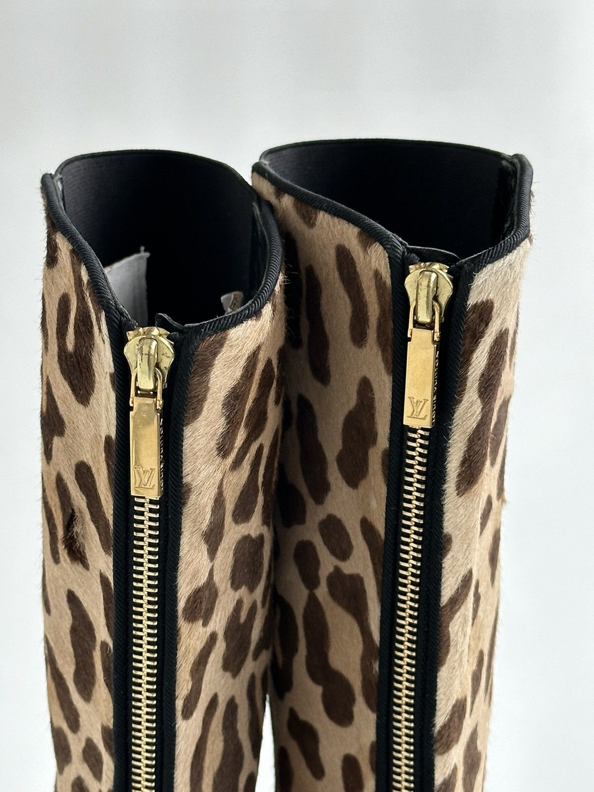Louis Vuitton × Vintage *sz36.5* LOUIS VUITTON 2003 Leopard Zip Boots y2k archive Size US 6.5 / IT 36.5 - 6 Thumbnail