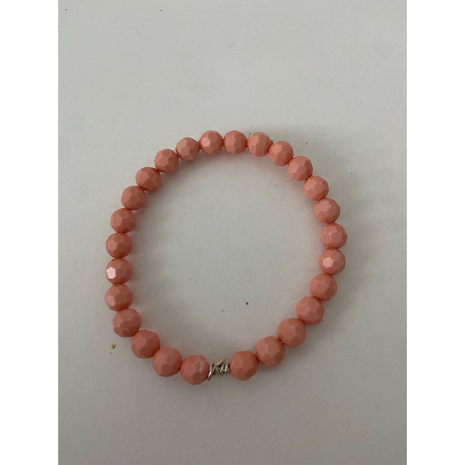 Handmade peach beaded bangle bracelet Size ONE SIZE - 3 Thumbnail