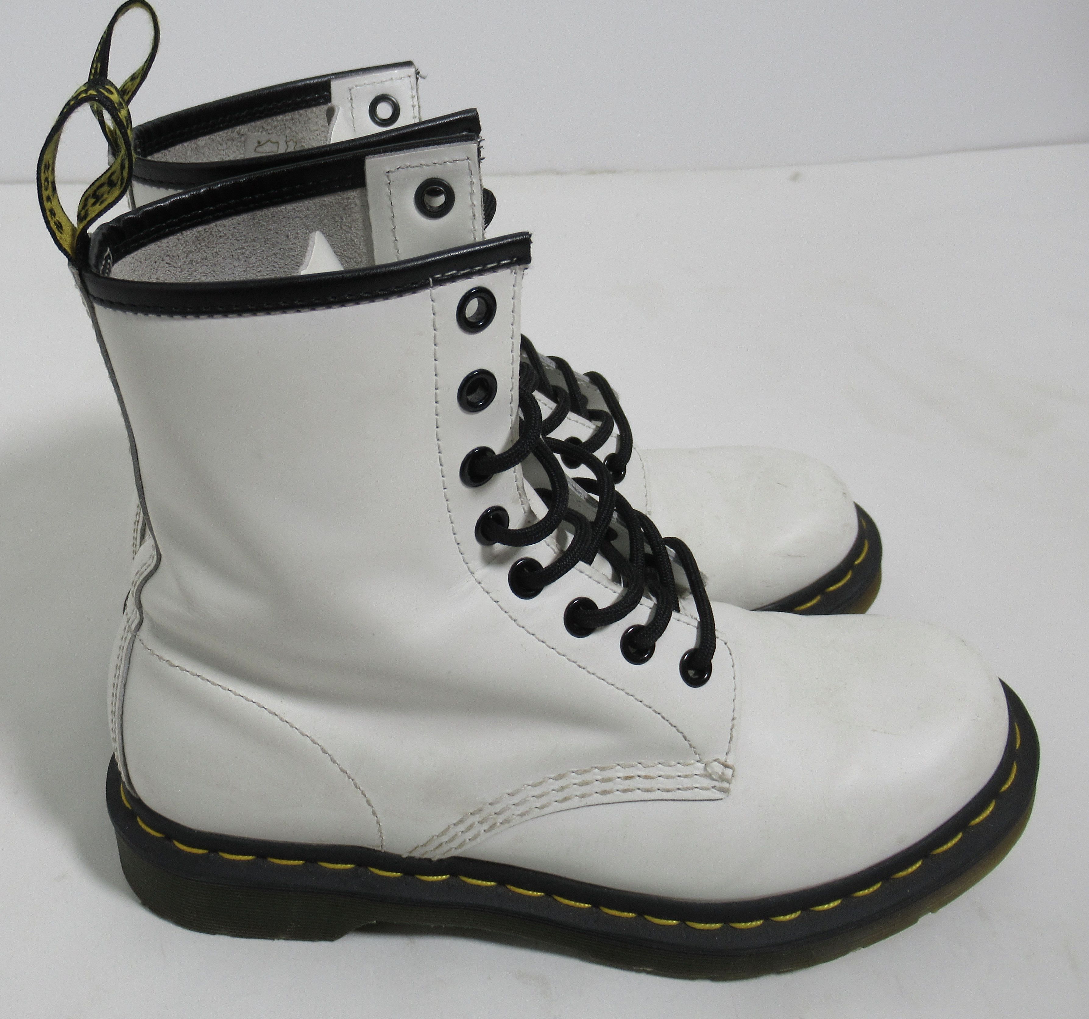 Dr Martens 1460 Women's Smooth Leather Lace Up Boots White