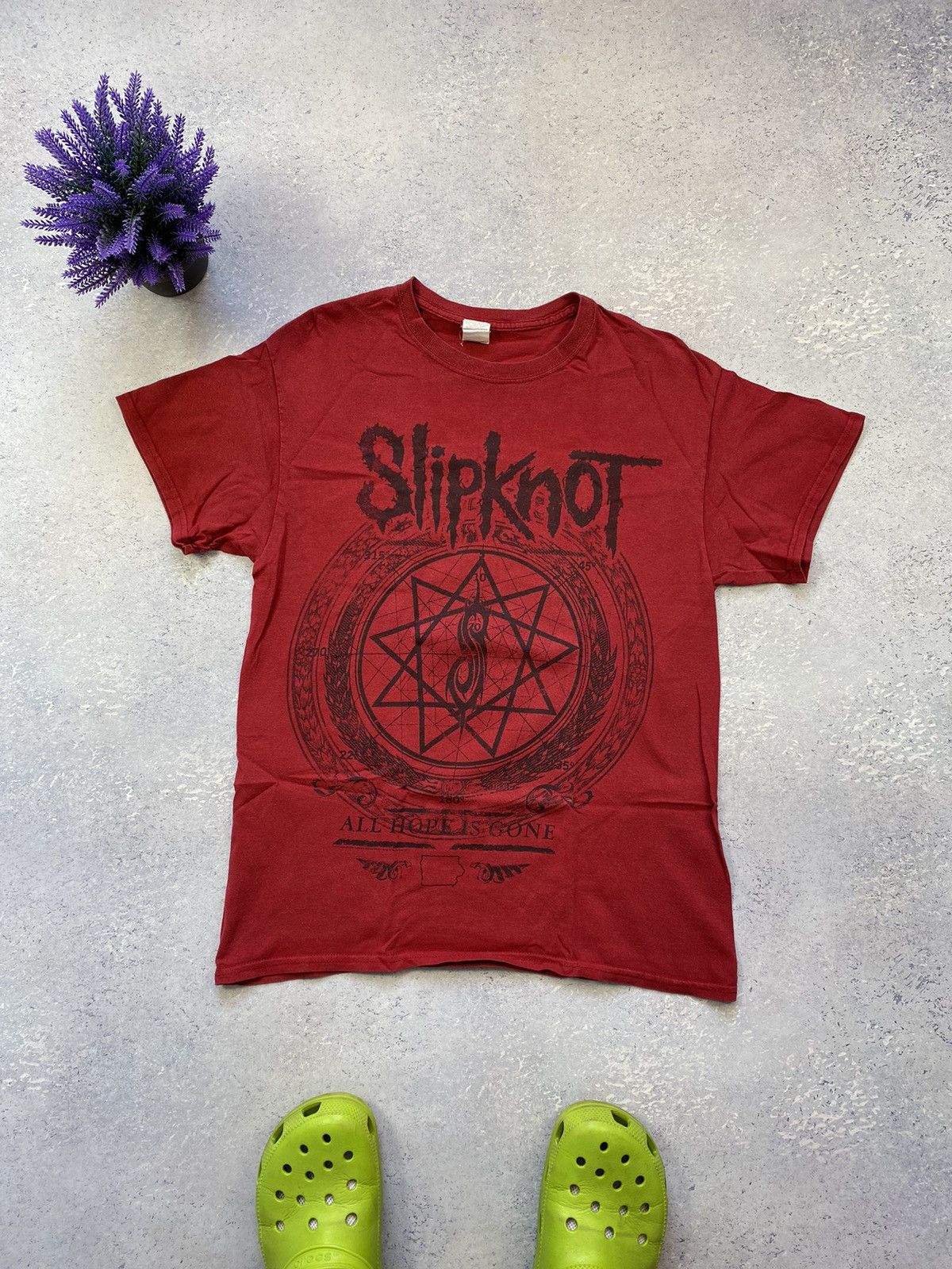 Slipknot × Vintage Vintage Slipknot Men’s Red T-Shirt With Big Centre Logo Size US M / EU 48-50 / 2 - 2 Thumbnail
