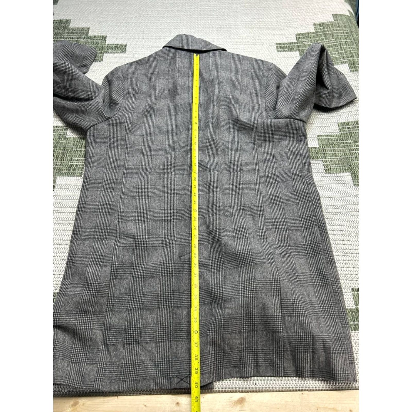 Banana Republic Banana Republic Coat Overcoat Mens Regular XL 2XL Gray Wool Blend Tweed Button Size US XXL / EU 58 / 5 - 7 Thumbnail