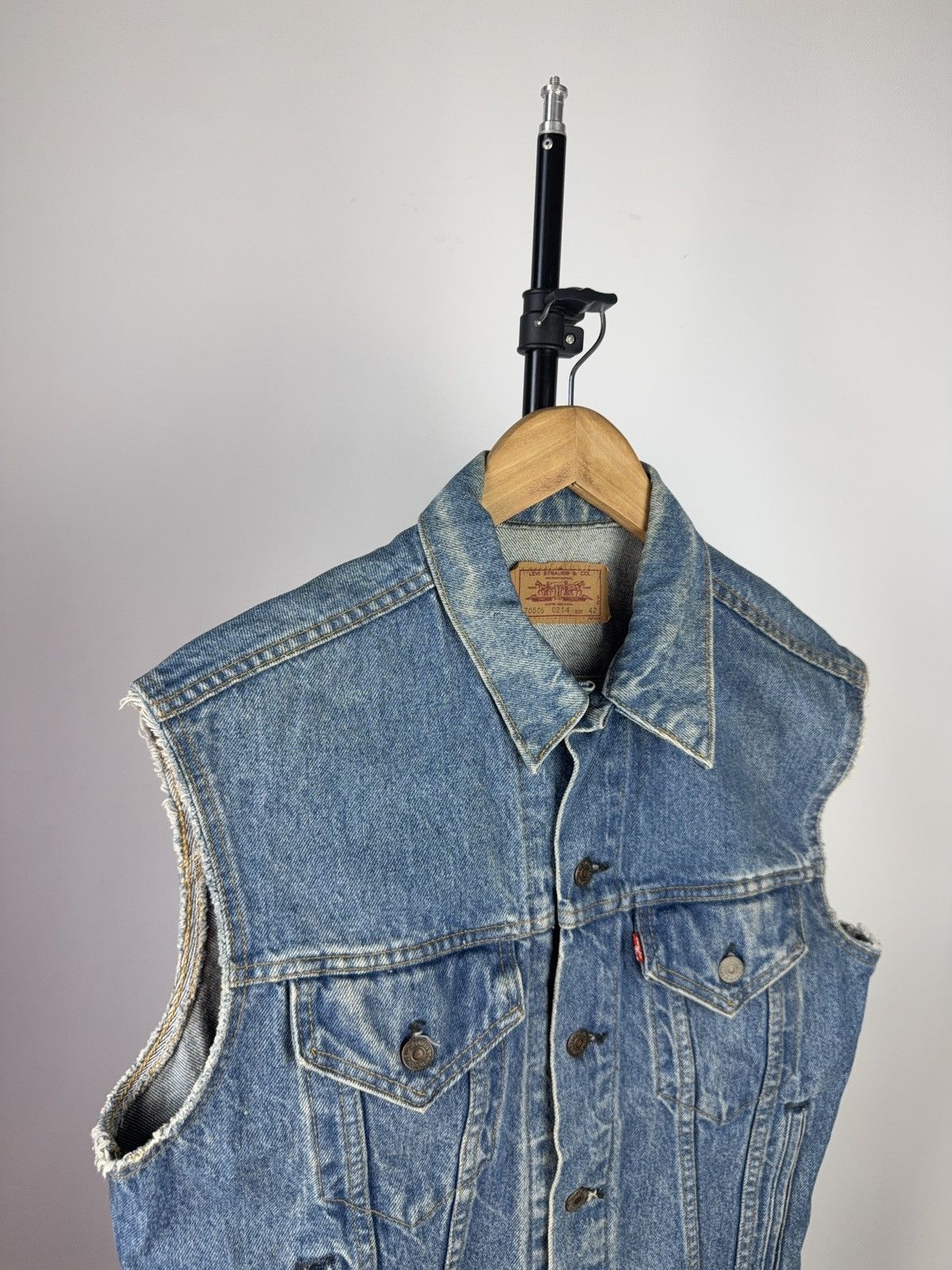 Levi's × Levi's Vintage Clothing × Vintage Vintage 90s Levi’s Punk Rock Logo Denim Vest Size US S / EU 44-46 / 1 - 3 Thumbnail