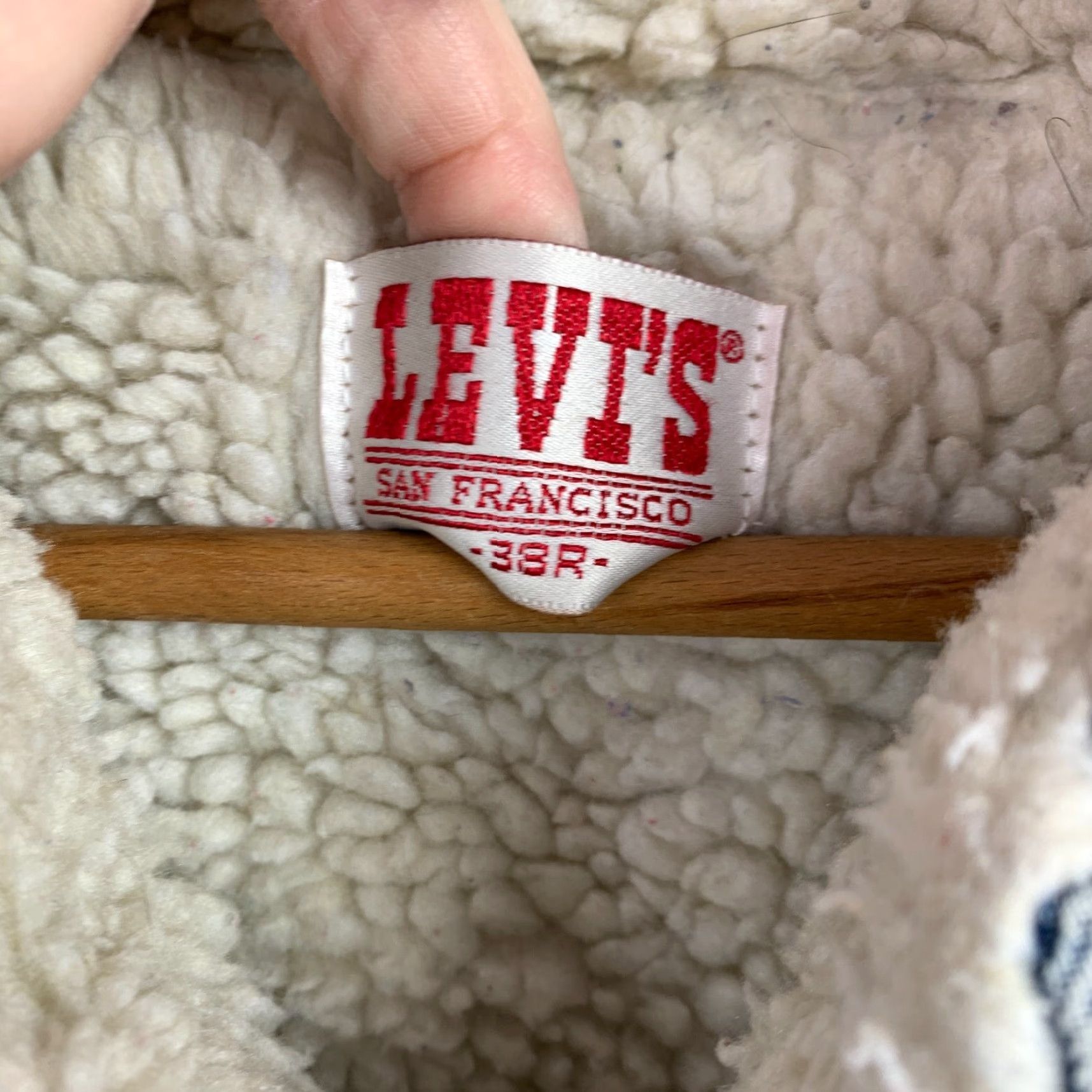 Levi's VINTAGE Levi's Trucker Jacket Denim 38R Blue 80s San Francisco Sherpa Lined 70608-0216 Mens Jeans Coat Shirt? Size US 38 / EU 54 - 7 Thumbnail