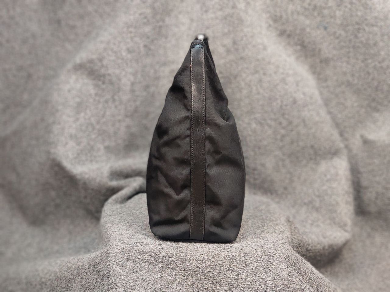 Gucci Vintage Gucci Black Nylon Authentic Shoulder Bag Size ONE SIZE - 7 Thumbnail