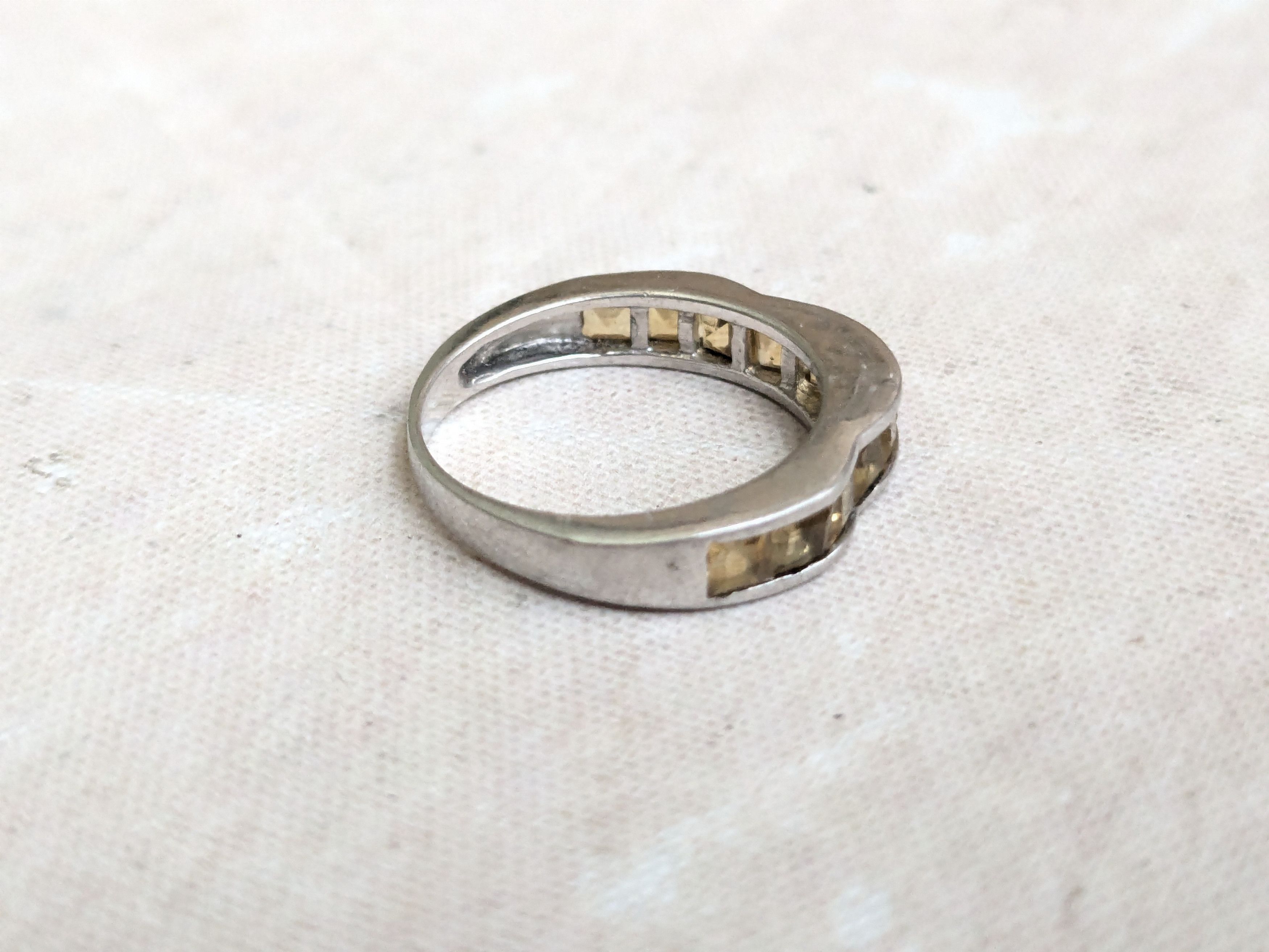 Sterling Silver Vintage Sterling Silver Band Ring 7 Yellow Citrine Size ONE SIZE - 7 Thumbnail