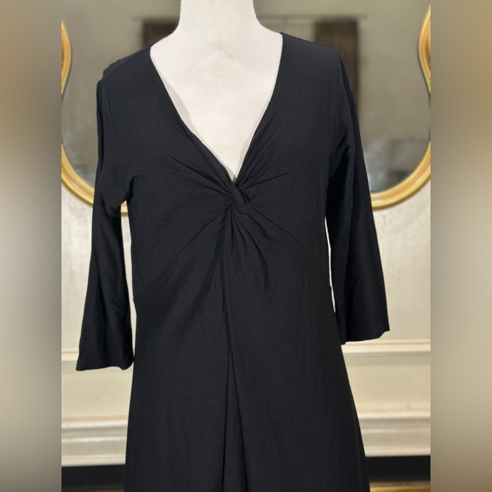 Eileen Fisher Eileen Fisher Black Twist Front Knit Dress M Minimalist Size M / US 6-8 / IT 42-44 - 2 Thumbnail