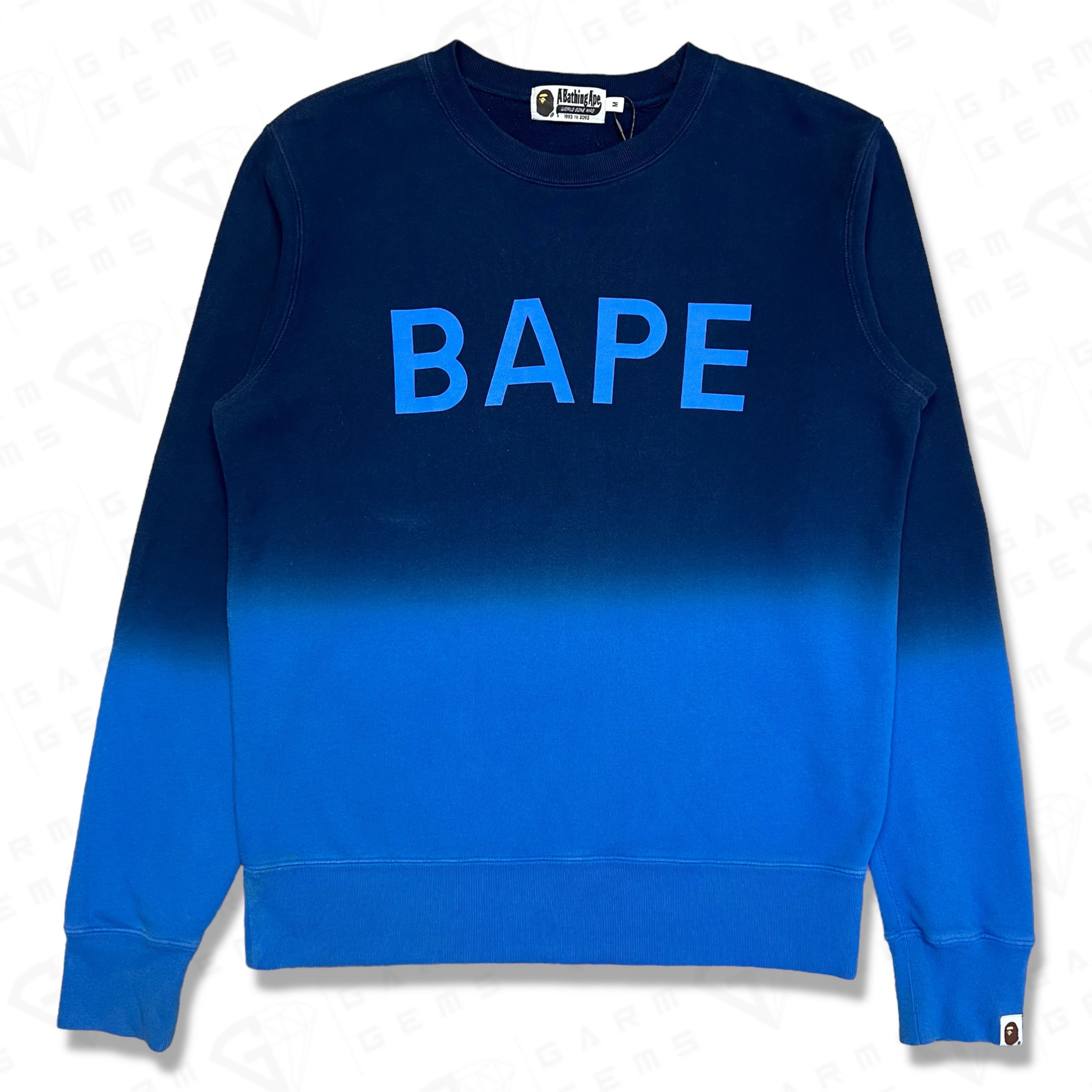 Bape A Bathing Ape Gradation Fade Logo Sweatshirt Size US M / EU 48-50 / 2 - 1 Thumbnail