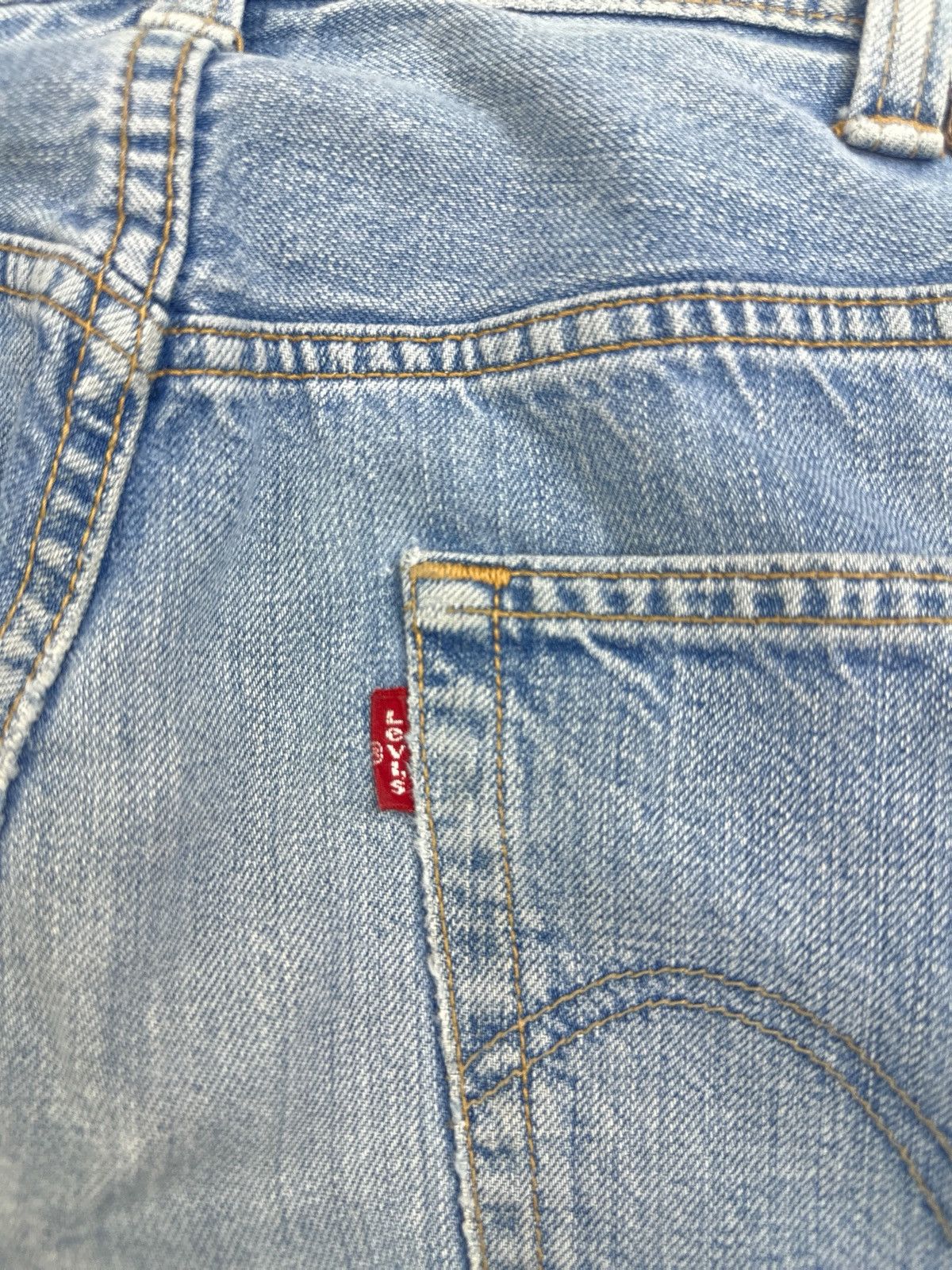 Levi's Vintage Levis 501 Faded Blue Jeans SA0001 Size US 37 - 6 Thumbnail