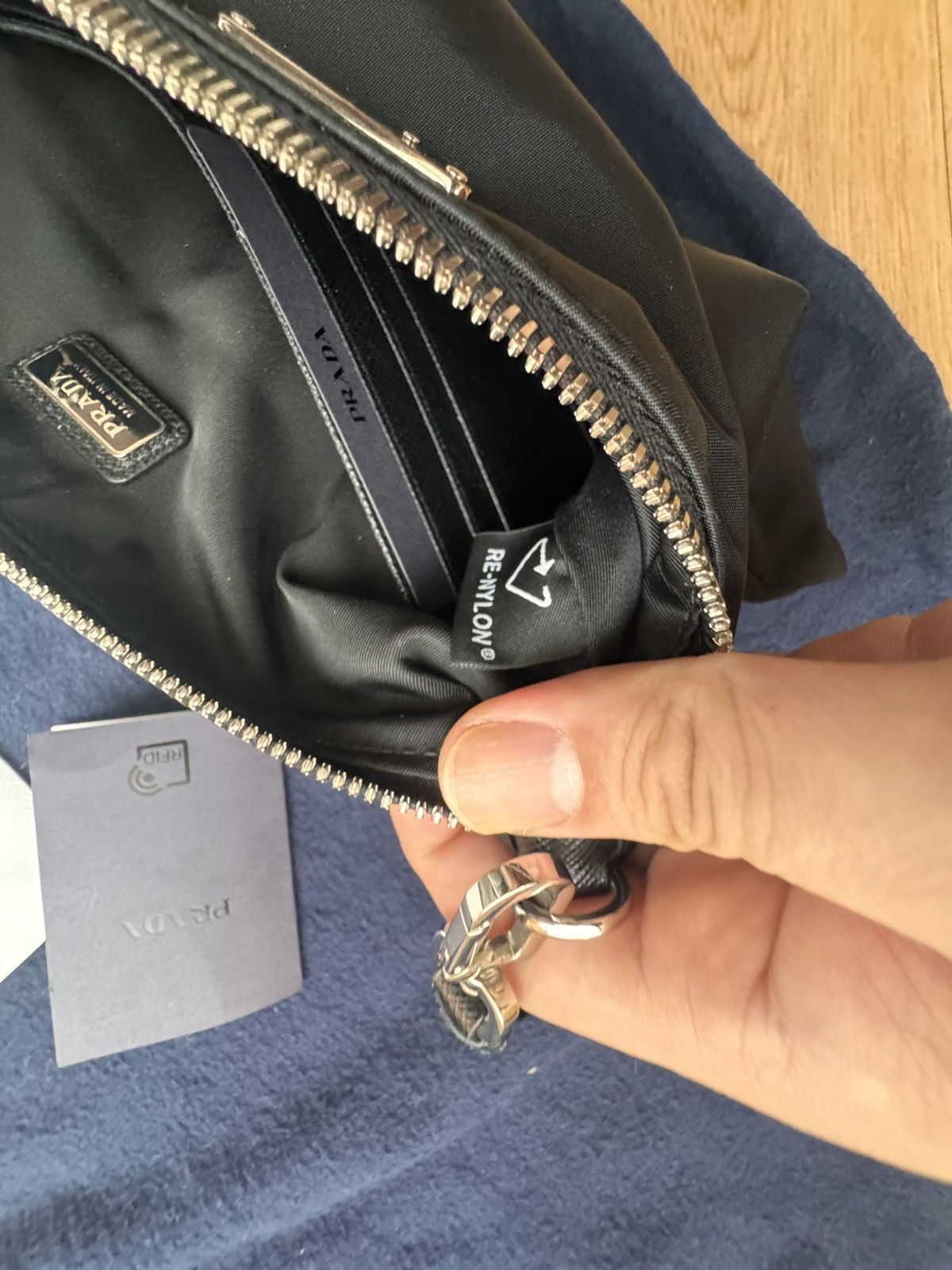Prada Prada Re-Nylon & Saffiano Leather Pouch Black Size ONE SIZE - 11 Thumbnail
