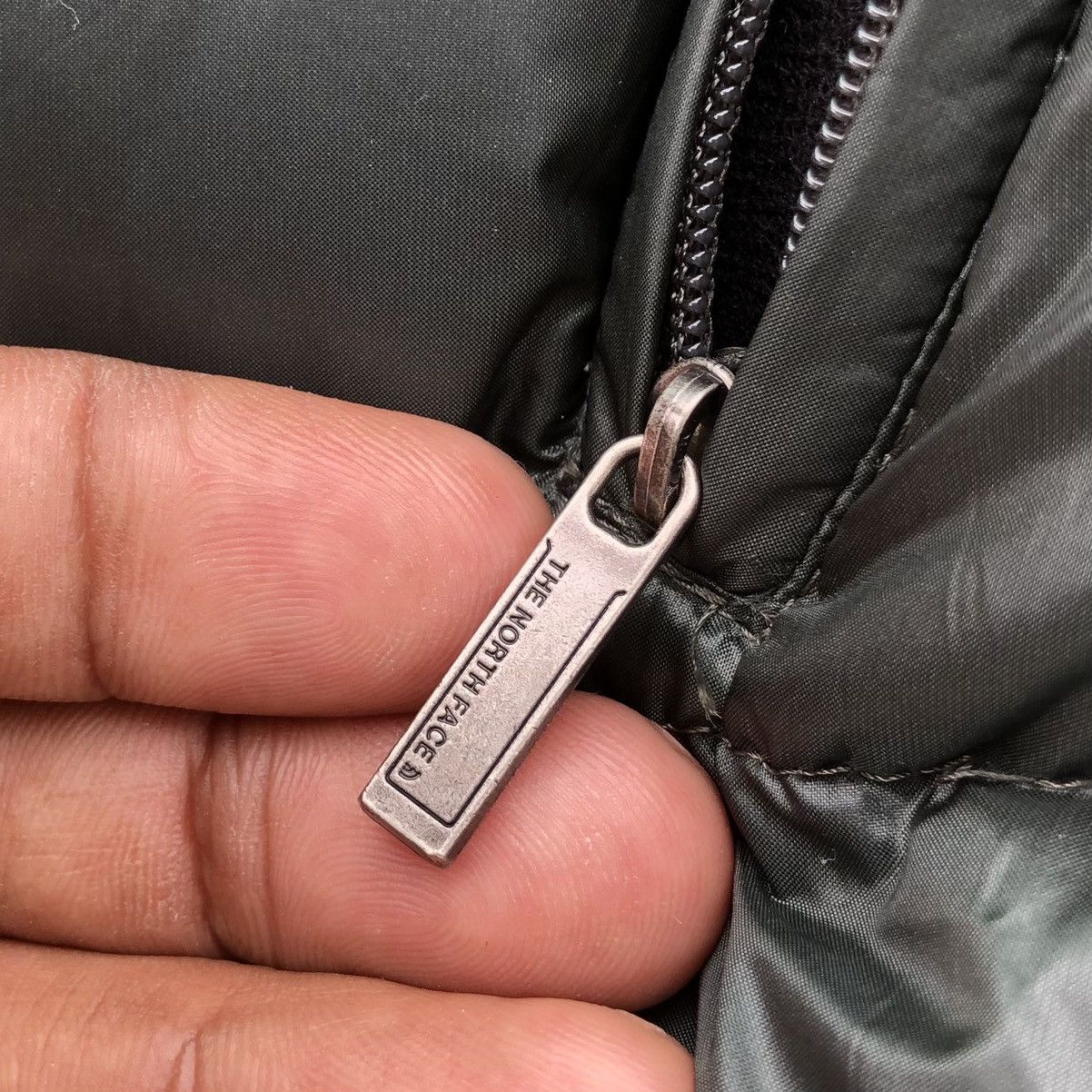 The North Face The North Face Down Jacket Full Zip Hood Green [XL] Size US XL / EU 56 / 4 - 10 Thumbnail
