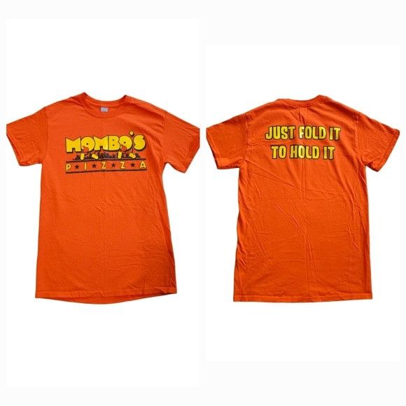 Gildan Mombos Pizza Hold to Fold Graphic Tee Size S / US 4 / IT 40 - 1 Thumbnail