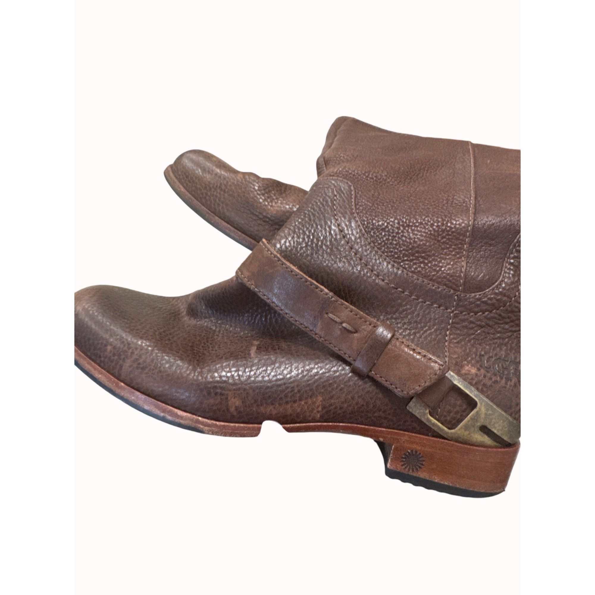 Ugg UGG women’s leather sheepskin brown mid calf boots shoes siz Size US 6 / IT 36 - 10 Thumbnail
