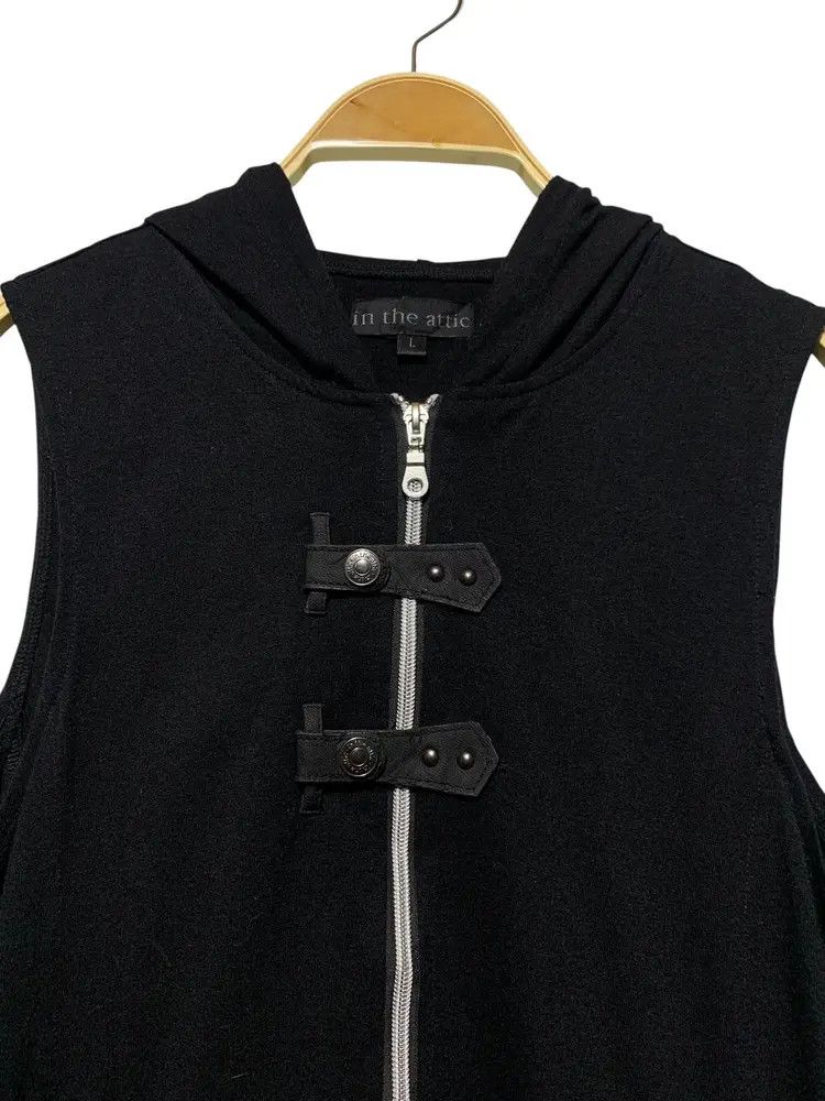In The Attic In The Attic gothic sleevelees hoodie bondage Size US M / EU 48-50 / 2 - 4 Thumbnail