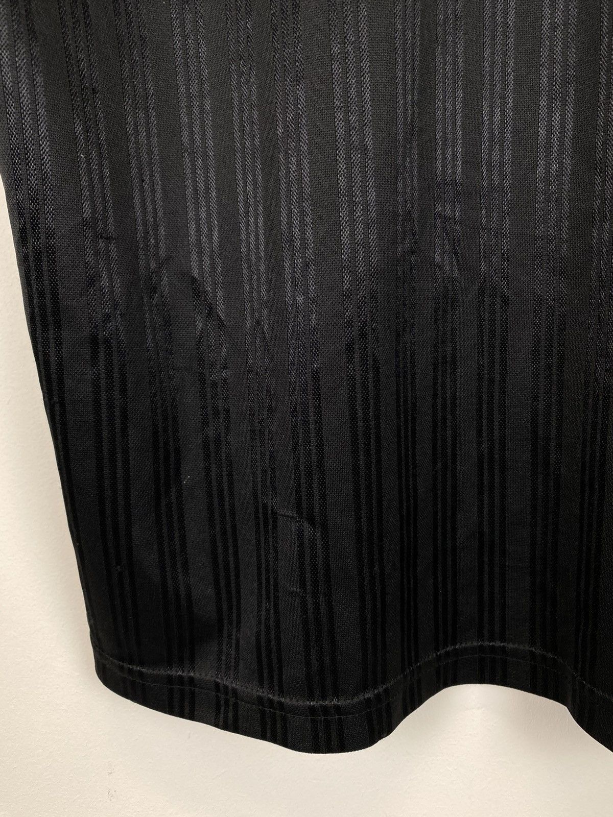 Other Vintage Adidas Black T-Shirt Men’s Made in England Size M Size US M / EU 48-50 / 2 - 13 Thumbnail
