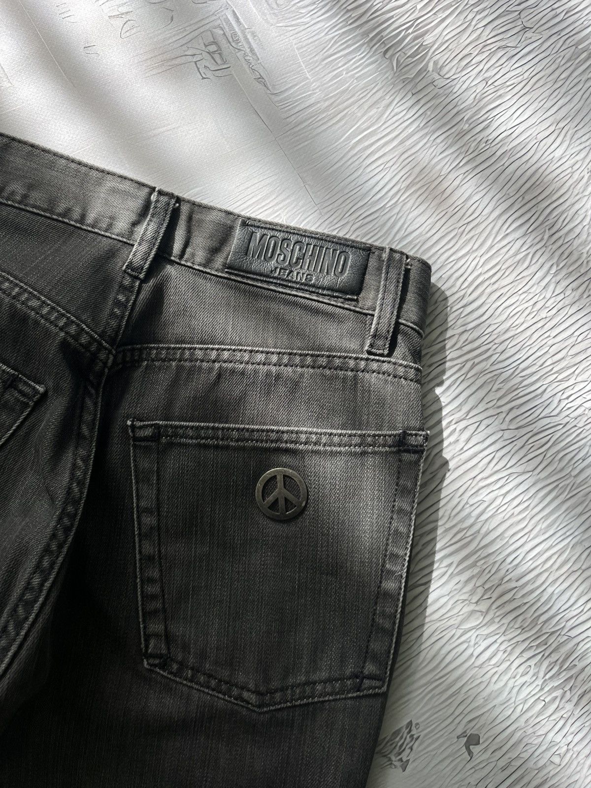 Moschino Moschino Vintage Luxury Jeans Denim Art Logo Gray Size US 28 / EU 44 - 13 Thumbnail
