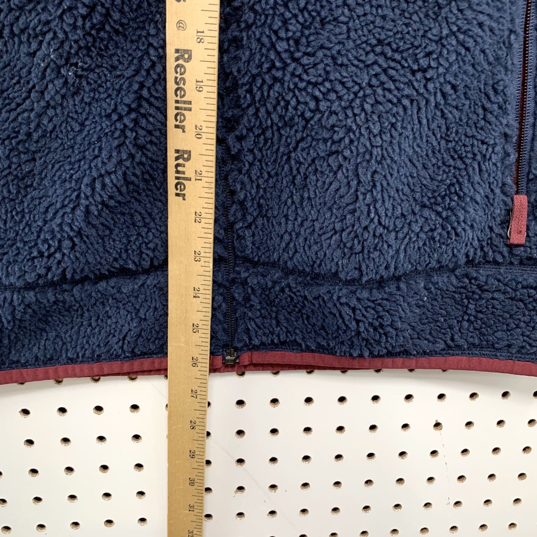 Vintage LL Bean Mens Vest Medium Regular Blue Sherpa Sleeveless Full Zip Outdoor Shirt Size US M / EU 48-50 / 2 - 6 Thumbnail
