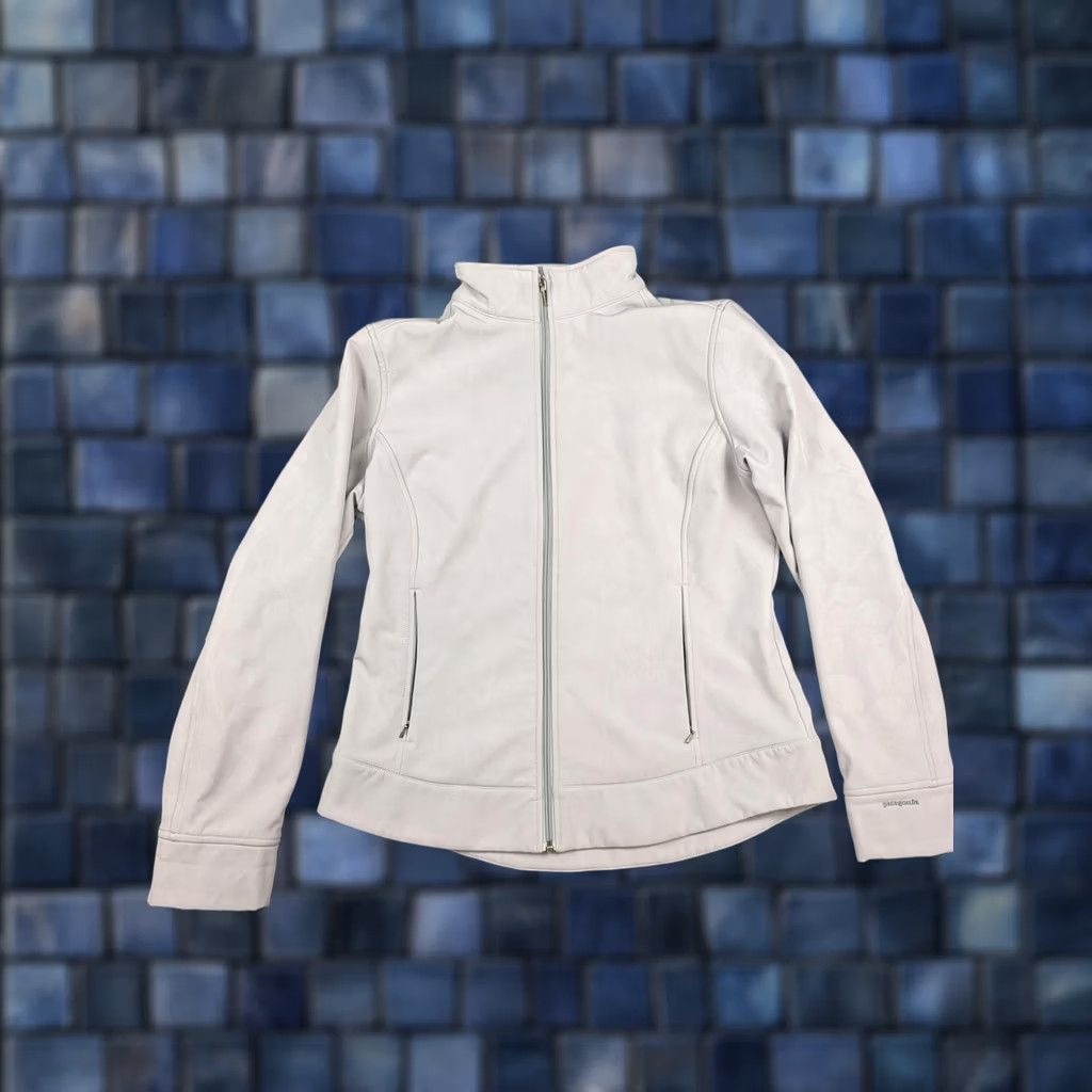 Patagonia VINTAGE Patagonia Jacket Womens Large Gray Softshell Full Zip Lined Floral Size L / US 10 / IT 46 - 1 Thumbnail