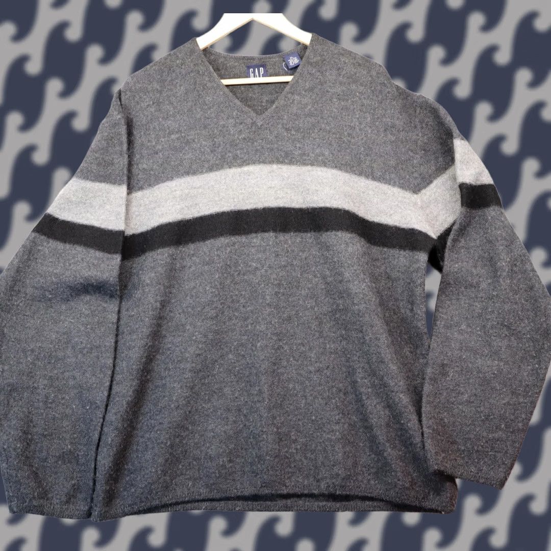 Gap VINTAGE Gap 100% Wool Gray Striped V-Neck Pullover Sweater Men XL Regular Knit Long Sleeve Size US XL / EU 56 / 4 - 1 Thumbnail