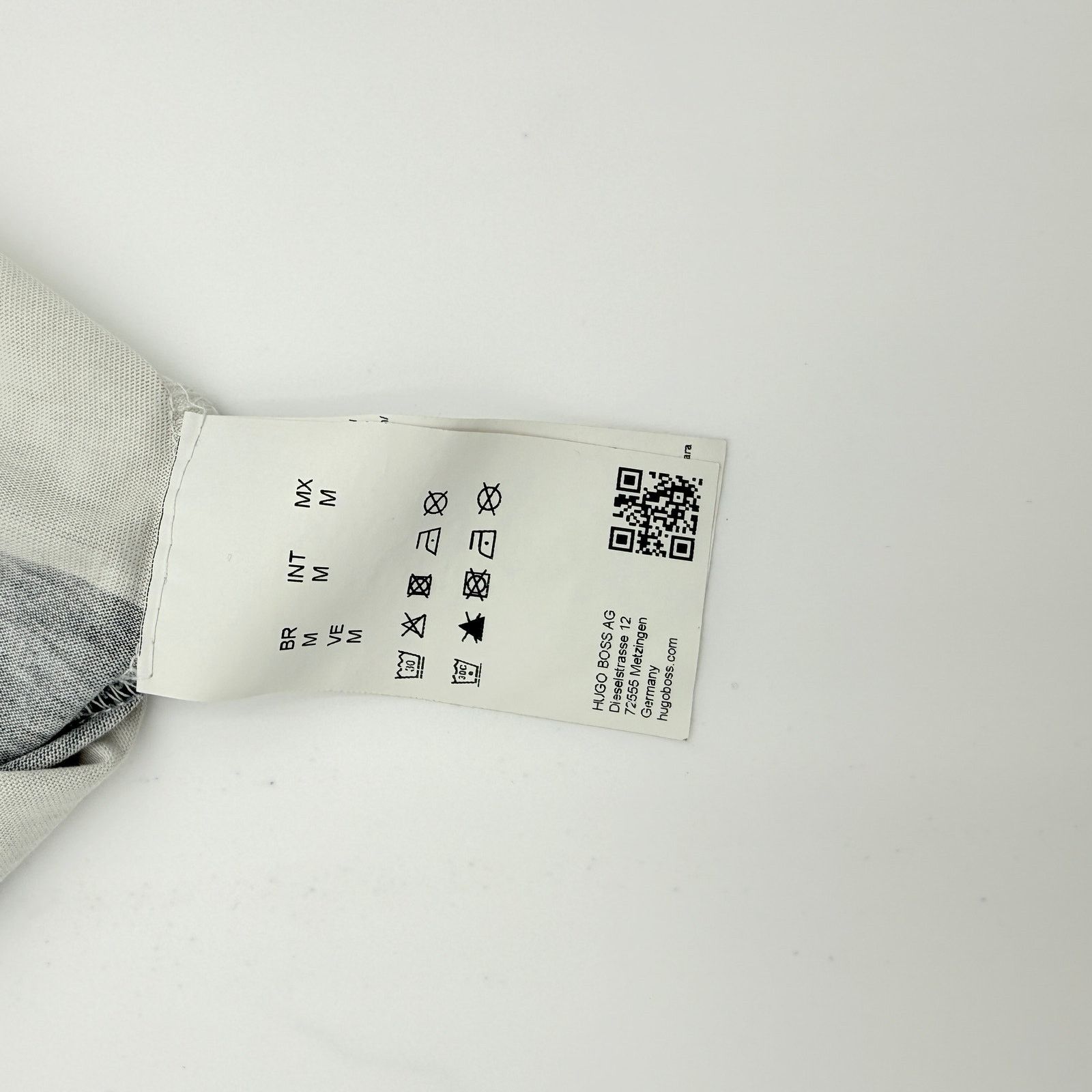 Hugo HUGO By Hugo Boss "Control The Future" Graphic Tee Size US M / EU 48-50 / 2 - 5 Thumbnail