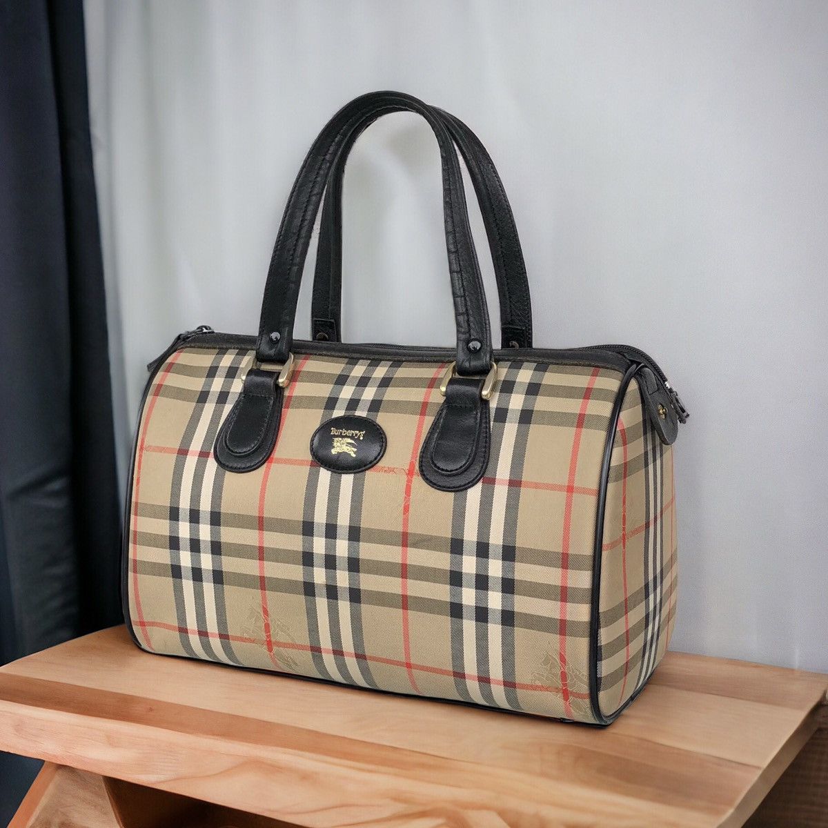 Burberry's Nova Check Pattern Logo Embossed Boston Bag