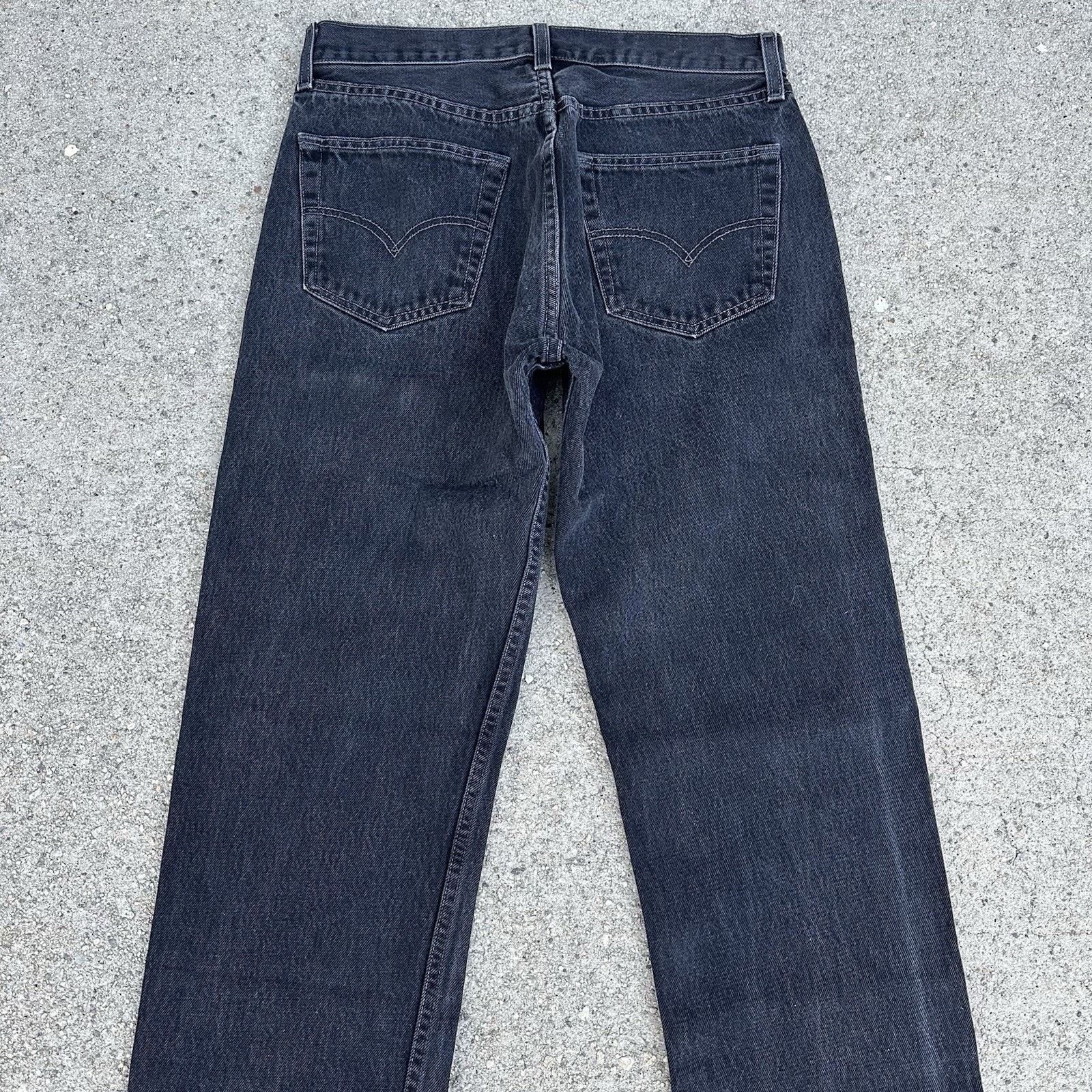 Levi's × Vintage Vintage Levi’s 501 Straight Faded Black Denim Jeans 33x34 Size US 33 - 5 Thumbnail