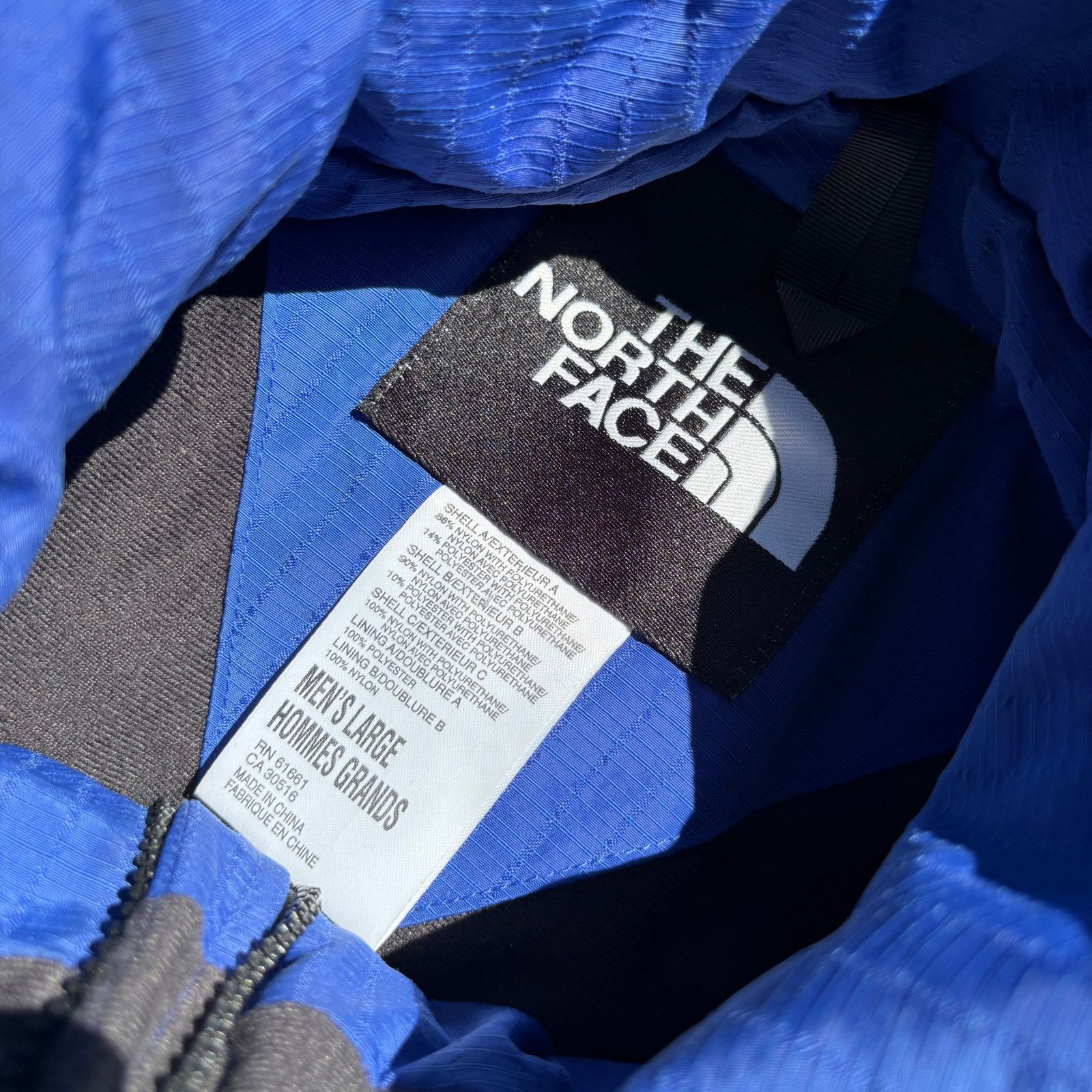 The North Face × Vintage Vintage 1990s The North Face Extreme Light Periwinkle Jacket Size US L / EU 52-54 / 3 - 3 Thumbnail