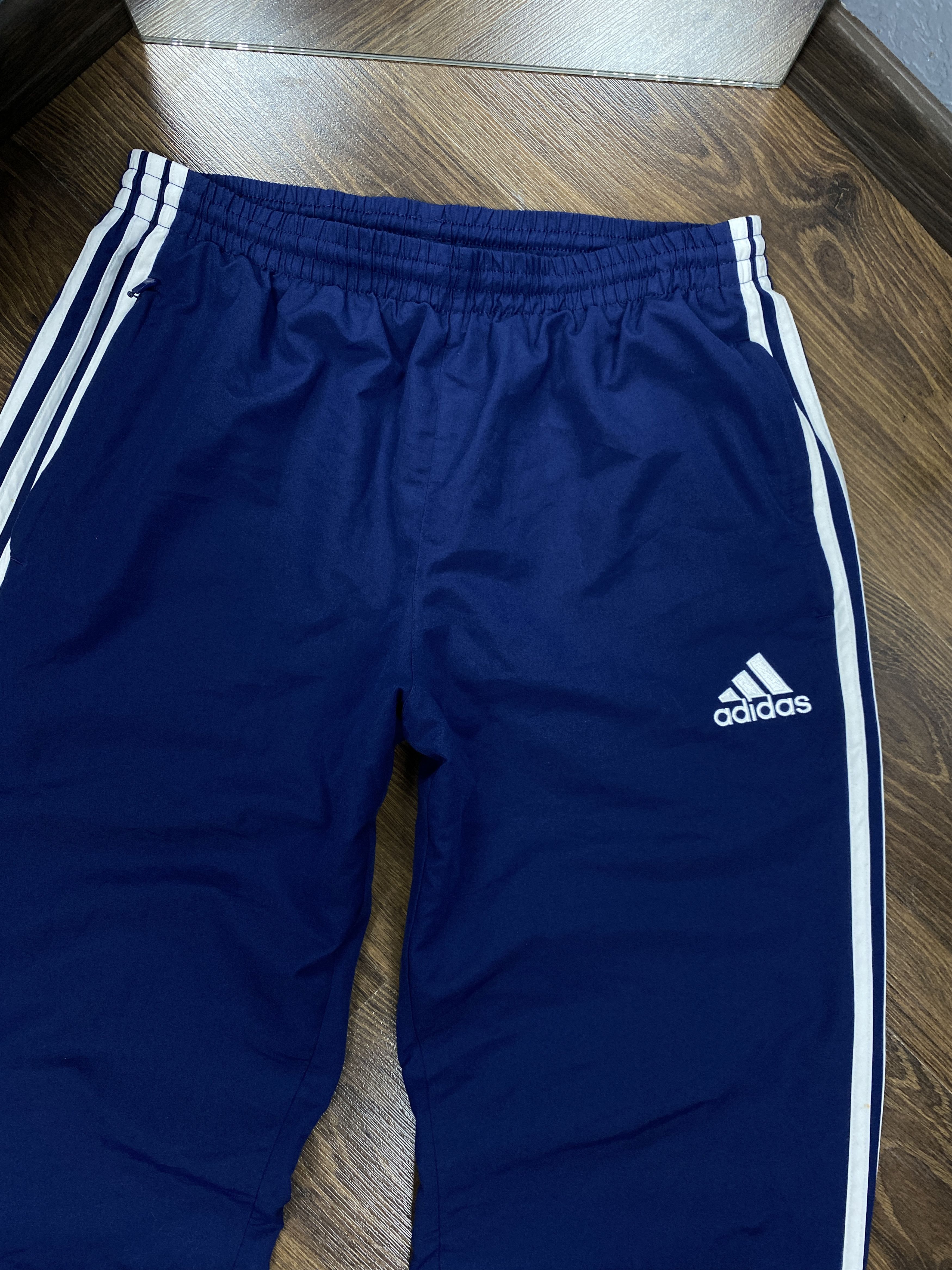 Adidas × Vintage Adidas vintage baggy parachute nylon track pants y2k Size US 34 / EU 50 - 2 Thumbnail