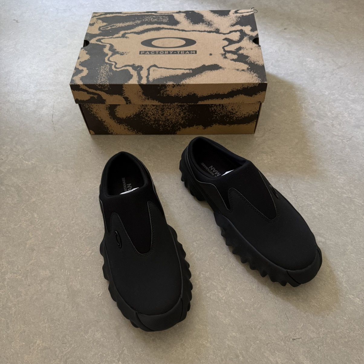 Junya Watanabe × Oakley NWT Oakley x Junya Watanabe Chop Saw Mules Size US 7 / EU 40 - 1 Thumbnail