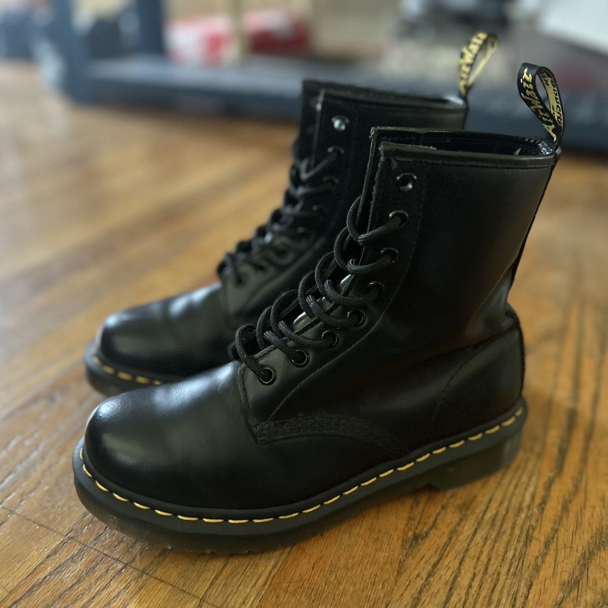 Dr. Martens Dr. Martens 1460 Lace Up Boots Size US 8 / IT 38 - 2 Thumbnail