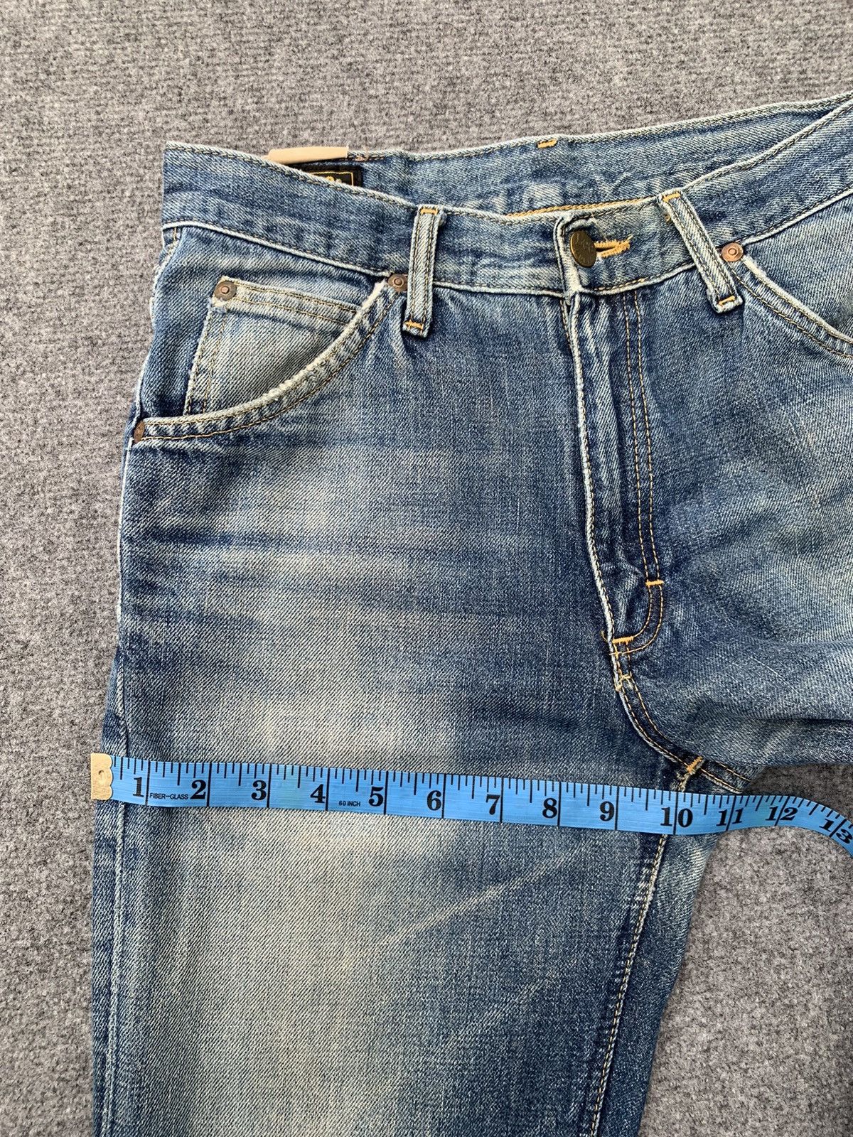Lee FLARE DISTRESSED LEE RIDER. Size US 28 / EU 44 - 11 Thumbnail