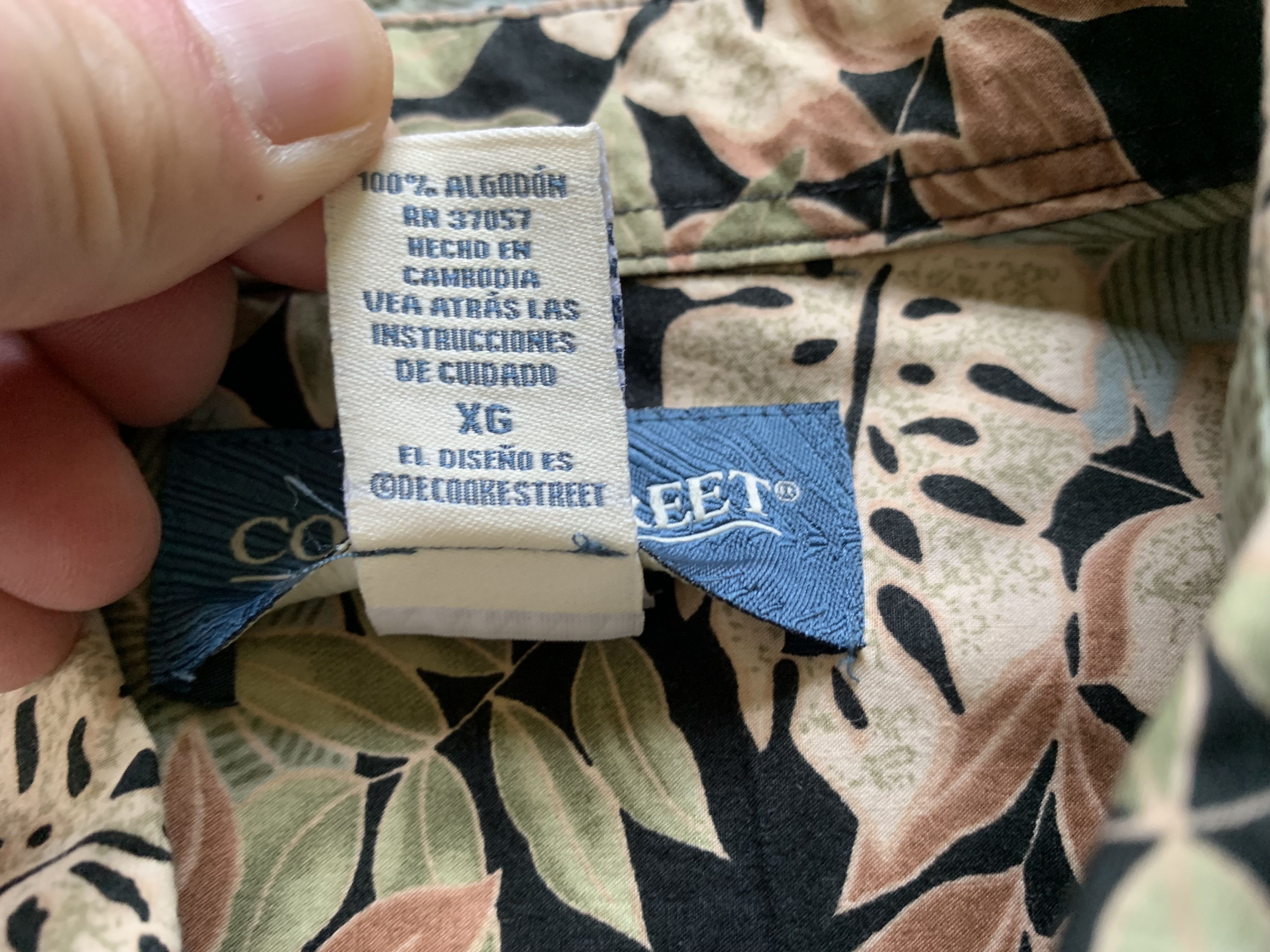 Vintage Cooke Street Men Hawaiian Leaf Tropical Shirt Size US XL / EU 56 / 4 - 6 Thumbnail