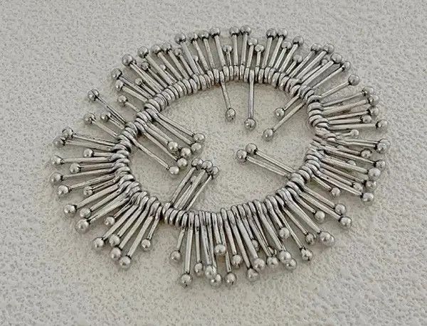 Jewelry Avant Garde Seaweed Fringe Bracelet Chain Aesthetic y2k Size ONE SIZE - 5 Thumbnail