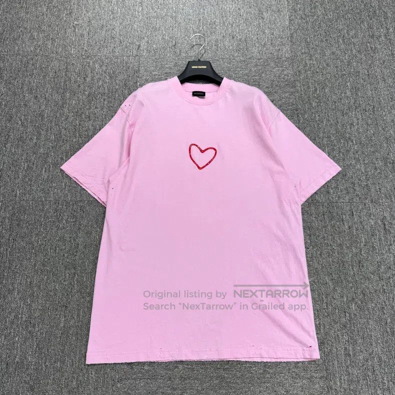 Balenciaga Balenciaga Heart Short Sleeve Size US S / EU 44-46 / 1 - 1 Thumbnail