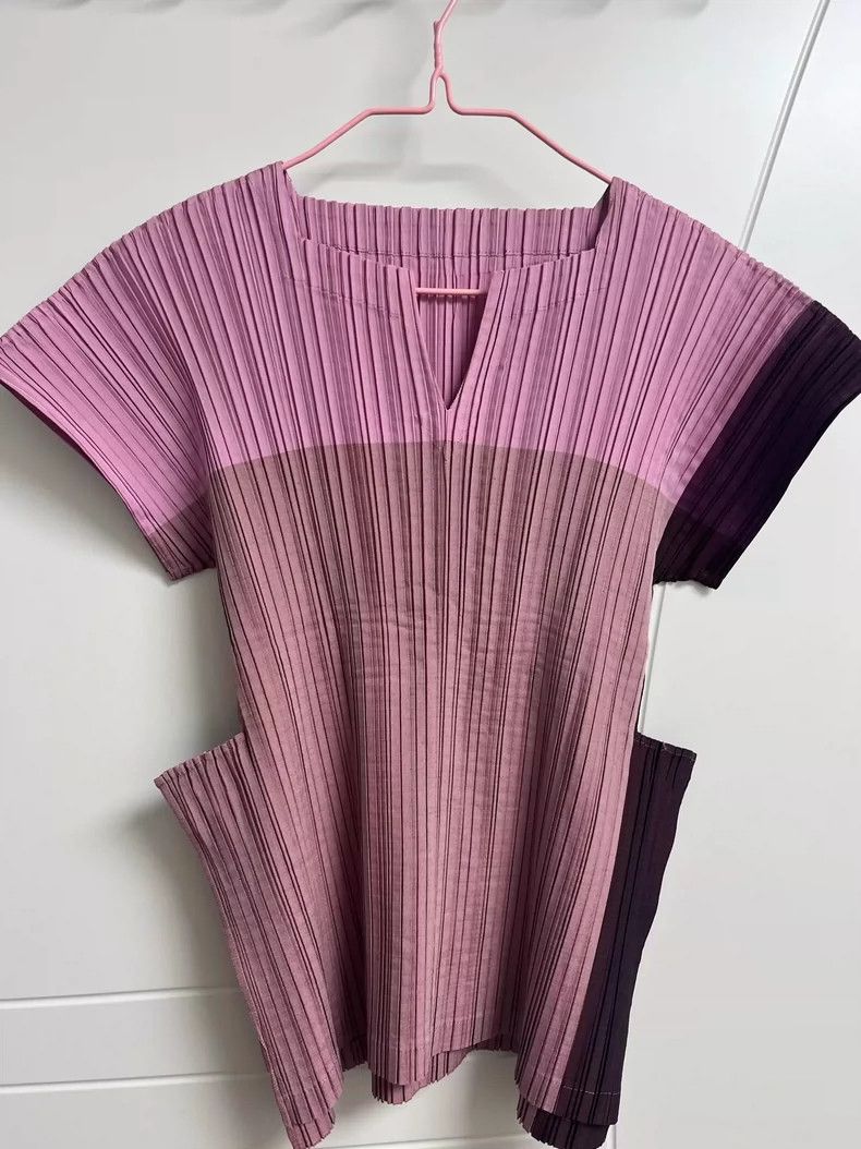 Issey Miyake Issey Miyake size:2 Medieval mainline pink pleated short-s Size M / US 6-8 / IT 42-44 - 1 Thumbnail