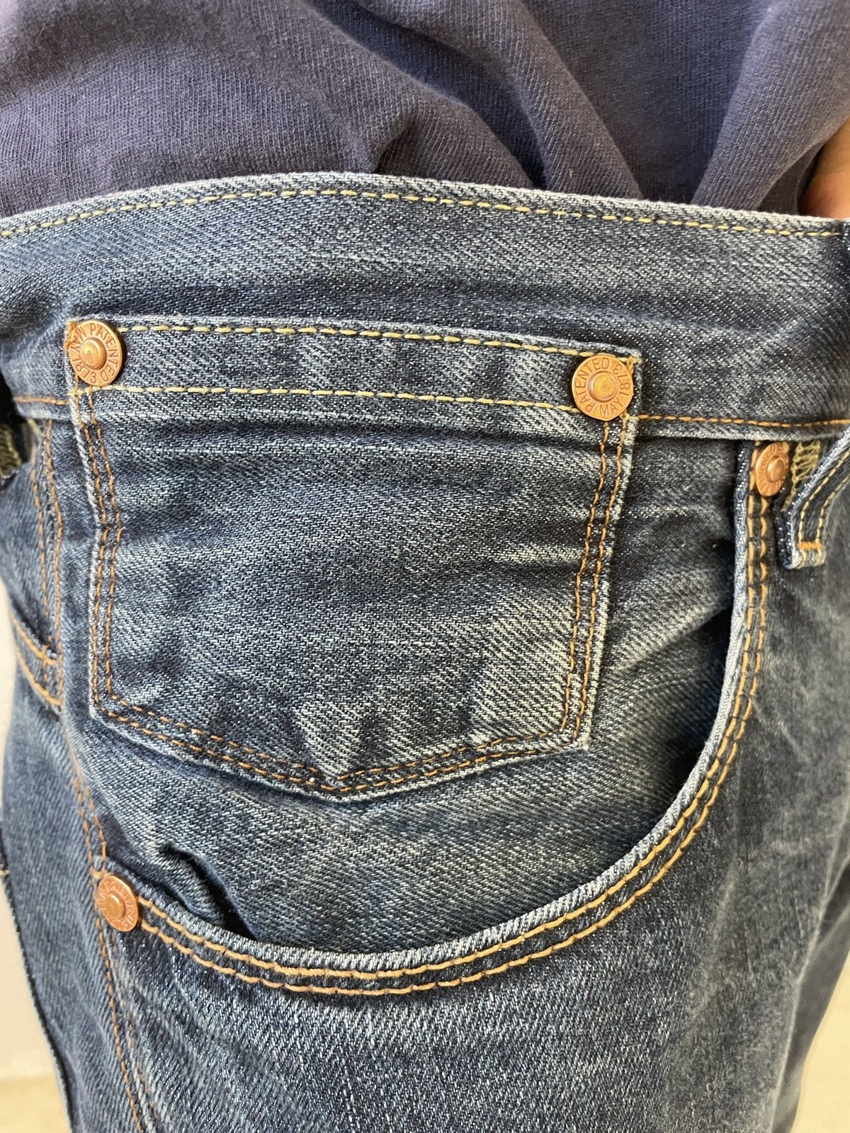 Levi's Title: Levis 514 Dark Wash Denim Jeans W34 Heritage Fade Size US 34 / EU 50 - 17 Thumbnail