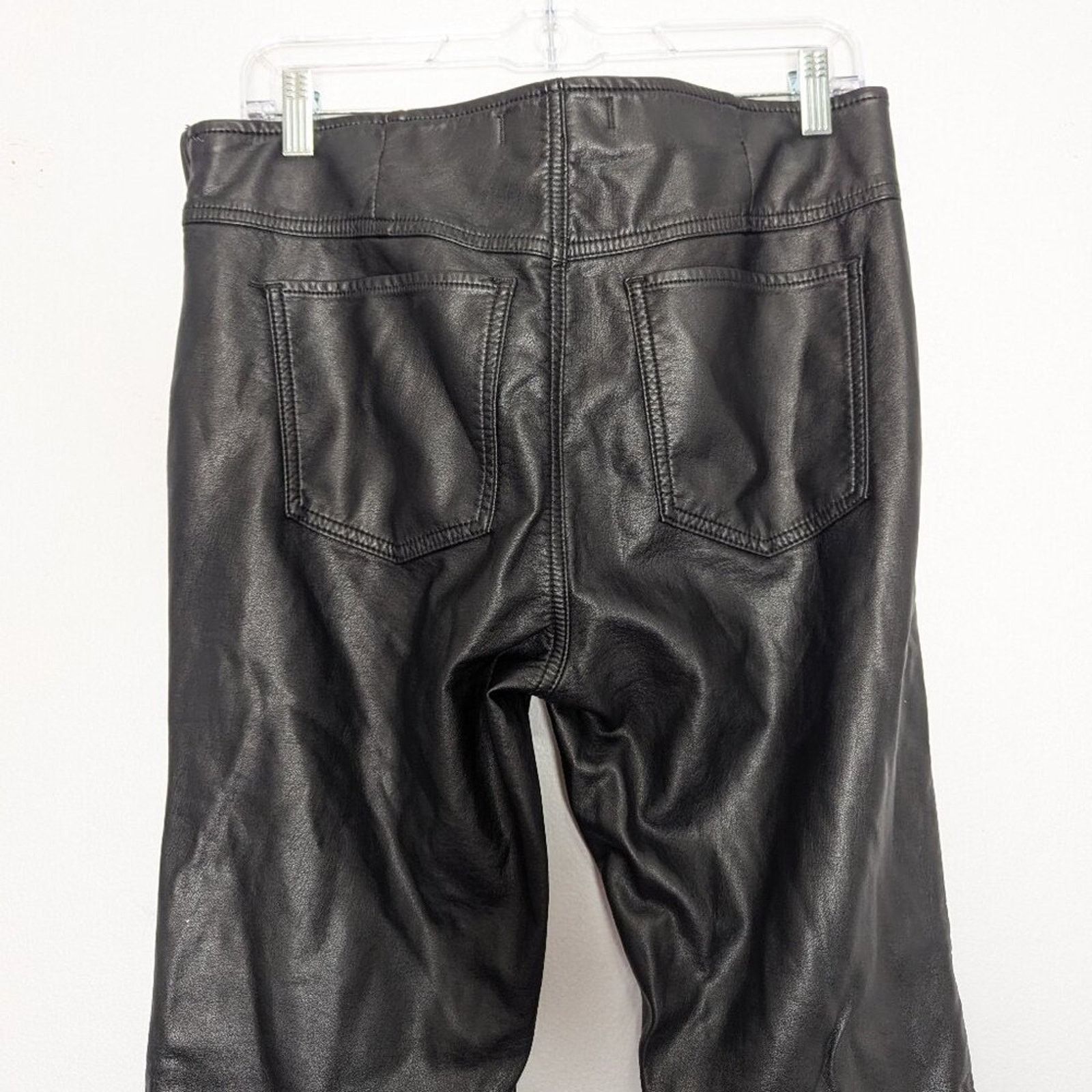 Free People Free People Black Faux Leather Penny Pull On Flare Pants Size 30" / US 8 / IT 44 - 9 Thumbnail