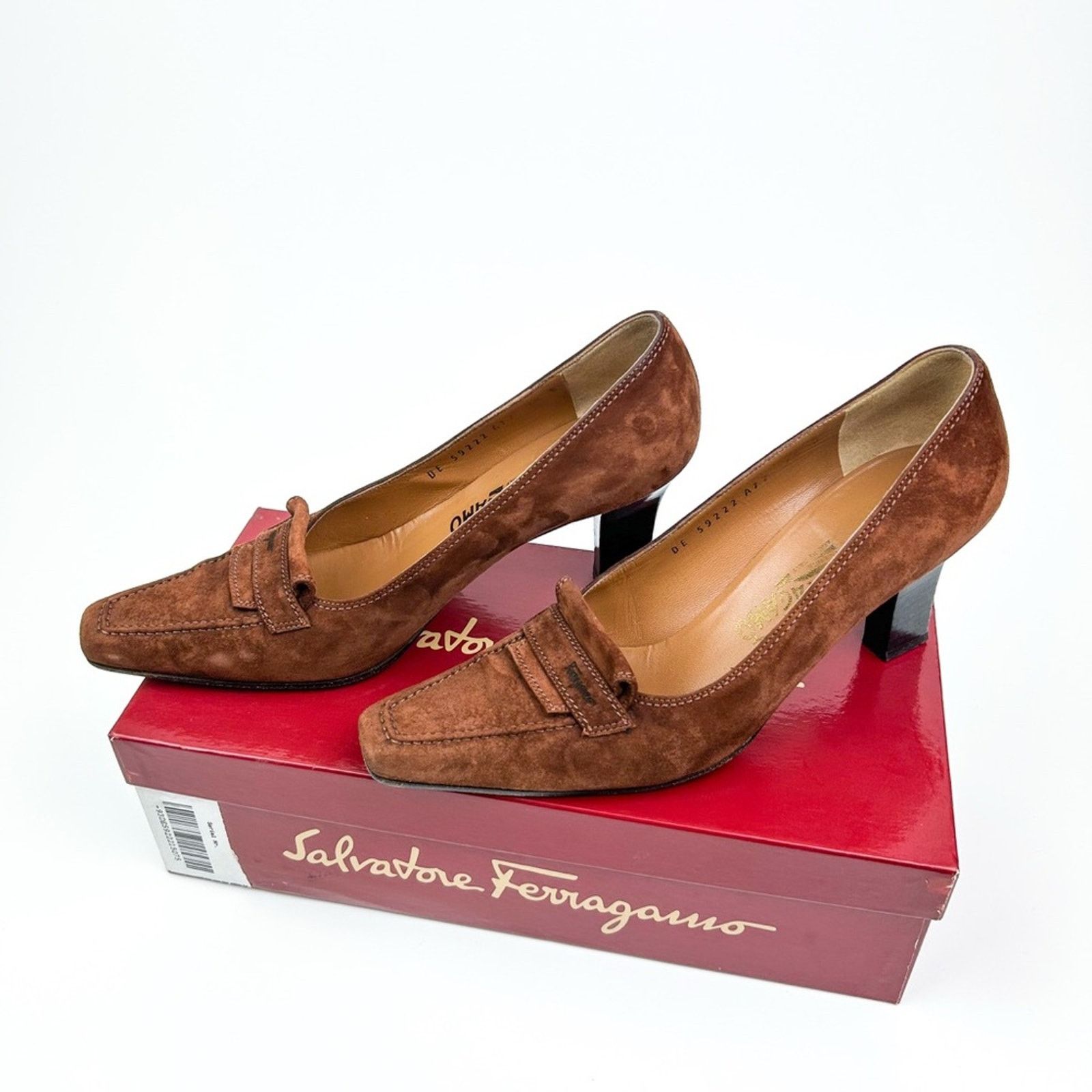 Salvatore Ferragamo Salvatore Ferragamo Vintage Suede Cognac Calf Pump Size 7.5 Size US 7.5 / IT 37.5 - 2 Thumbnail
