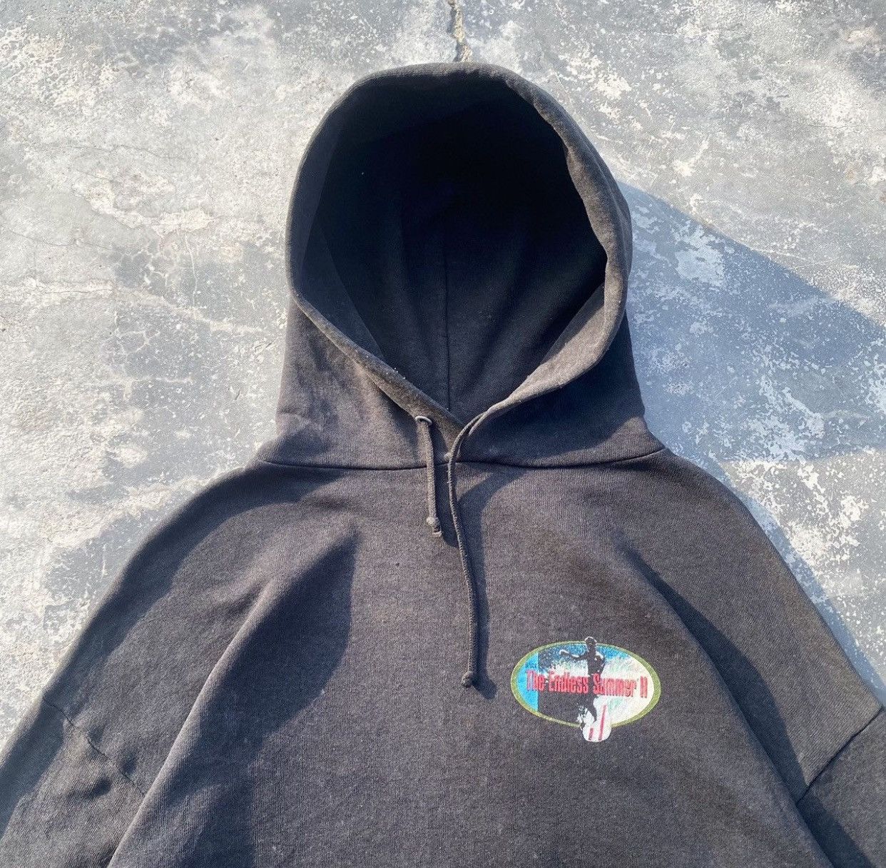 Quiksilver 1990s The Endless Summer II Faded Black Hoodie Size US L / EU 52-54 / 3 - 4 Thumbnail