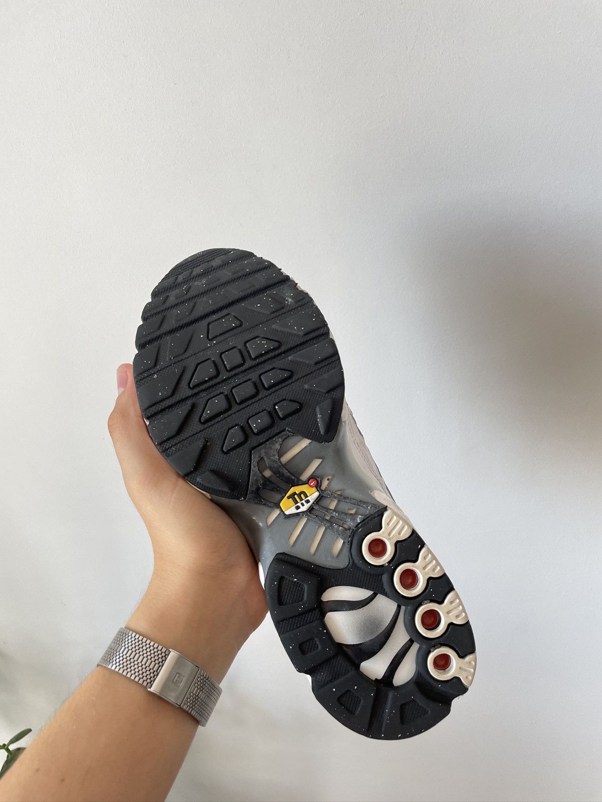 Nike Air Max Plus TN SE White Size US 5 / EU 37 - 5 Thumbnail