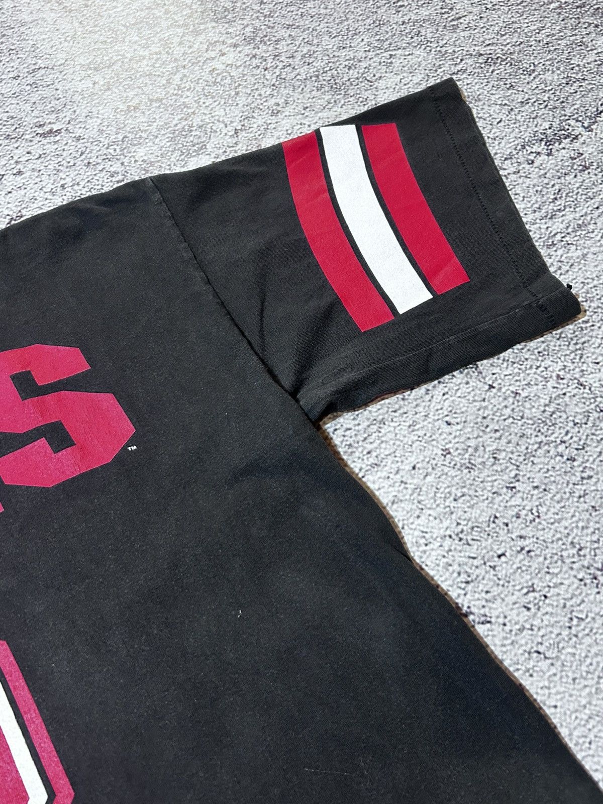 Salem Sportswear Vintage Chicago Bulls Salem Sportswear Chicago Bulls tee Size US L / EU 52-54 / 3 - 11 Thumbnail